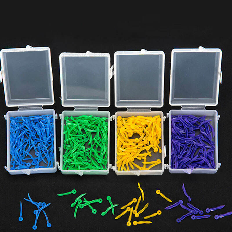 Pack of 100 Dental Plastic Wedges with Dental Holes 4 Colors XS/S/M/L
