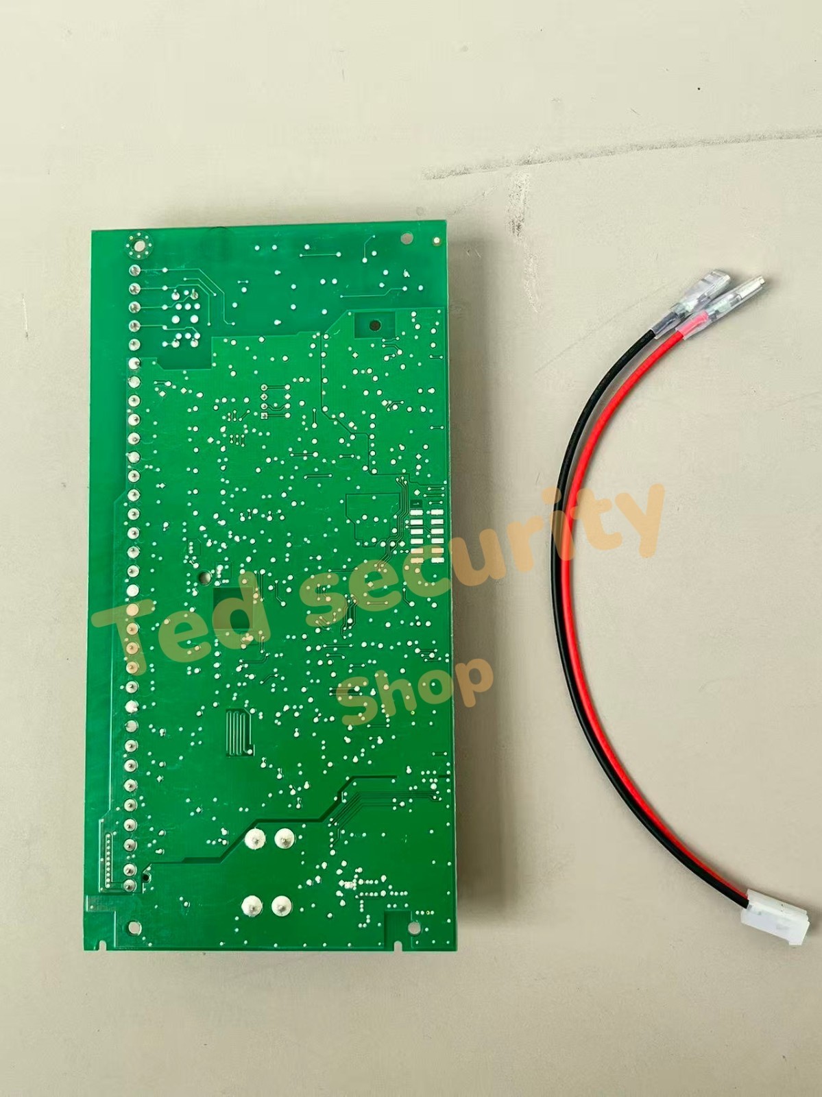 DSC PC1832 PowerSeries 8-32 Zone Alarm System Motherboard PC1832PCB Board Only