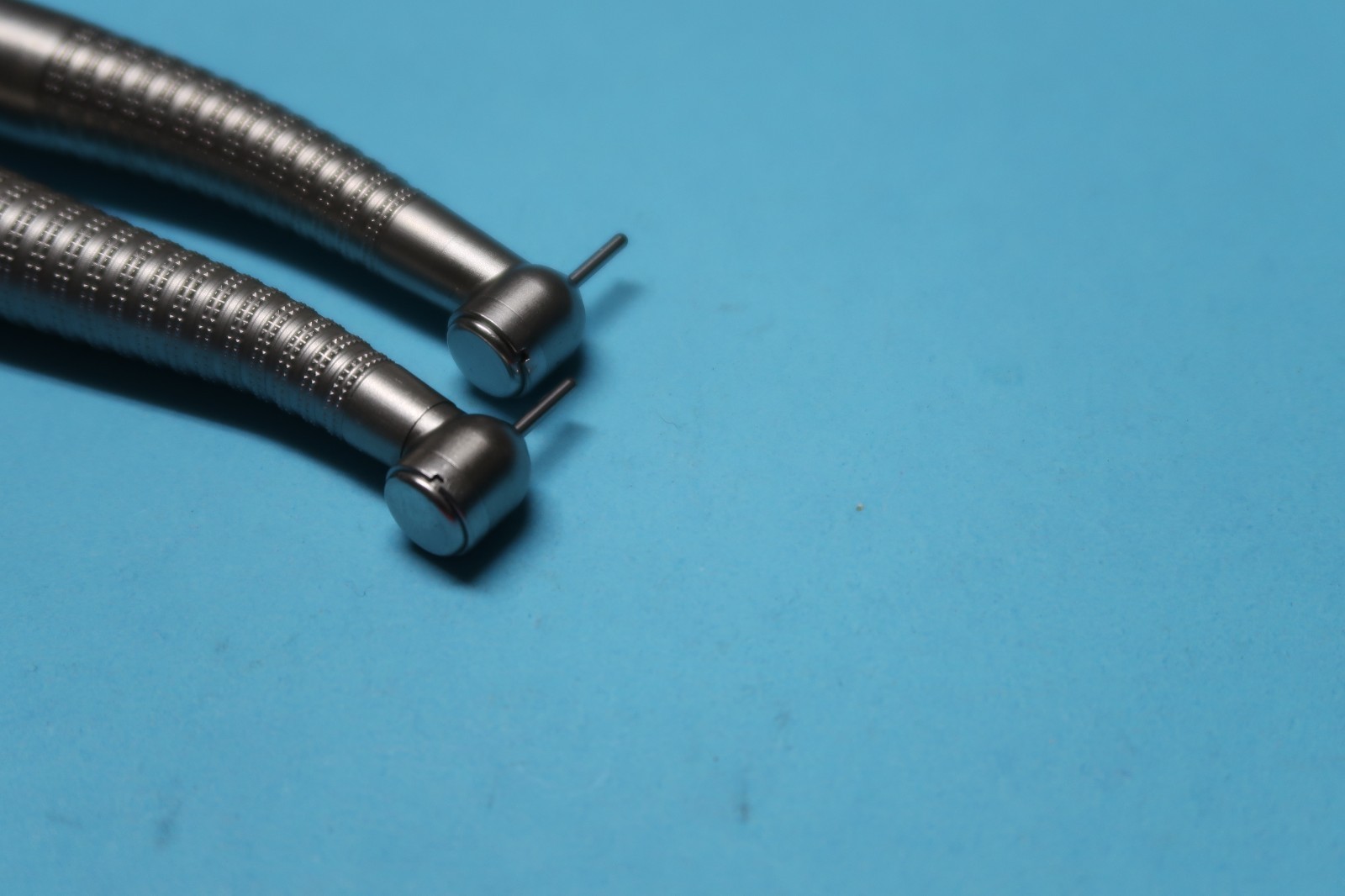 LARES 557 EURO NON FIBER OPTIC DENTAL HANDPIECE SET OF 2 & 1 MONTH WARRANTY