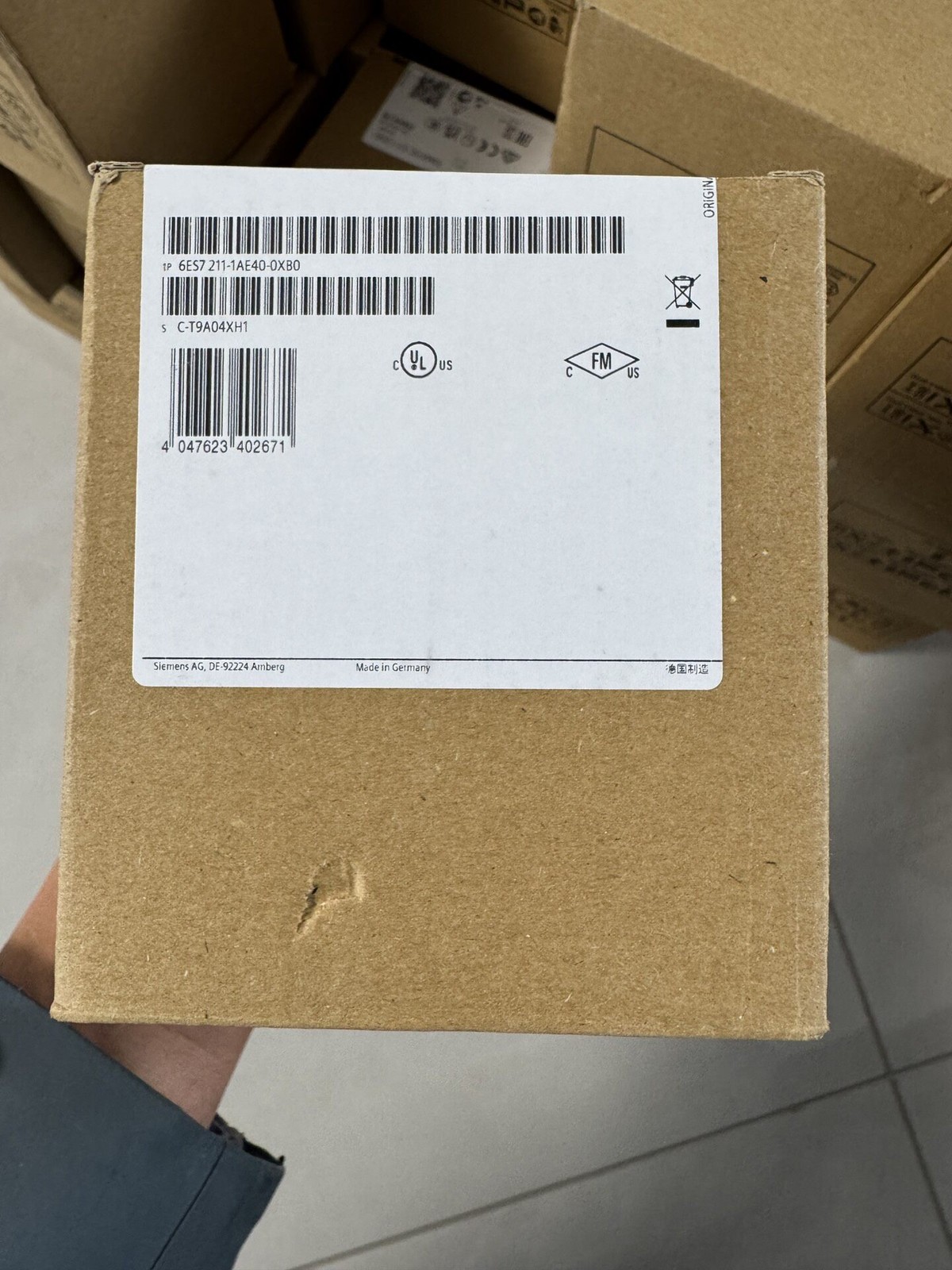 1PC Brand PRO Siemens Simatic S7-1200 6ES7211-1AE40-0XB0 6ES7 211-1AE40-0XB0
