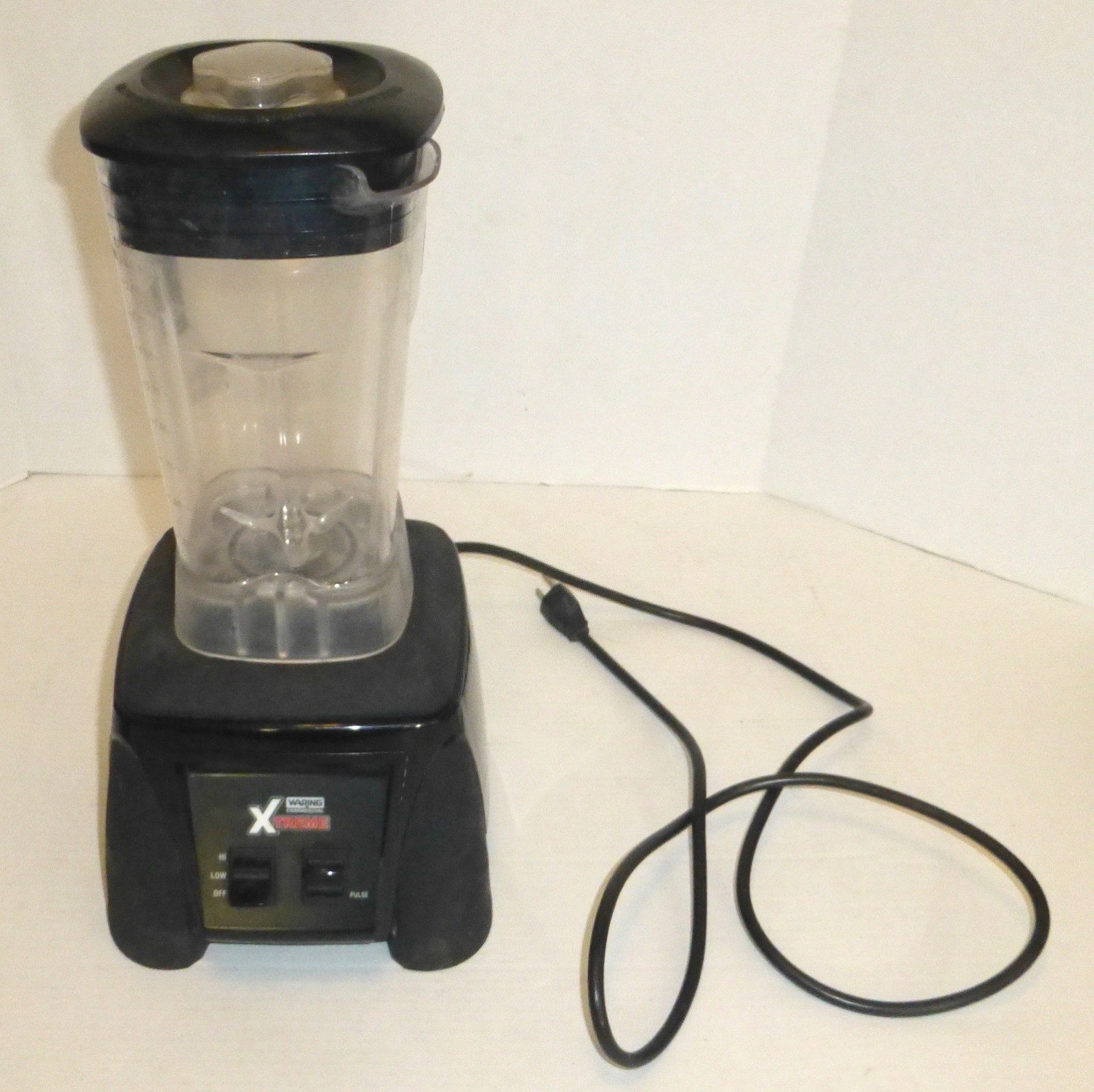 Waring Commercial Xtreme Hi-Power 64oz MX1000R Blender Model: MX1000XT11 READ