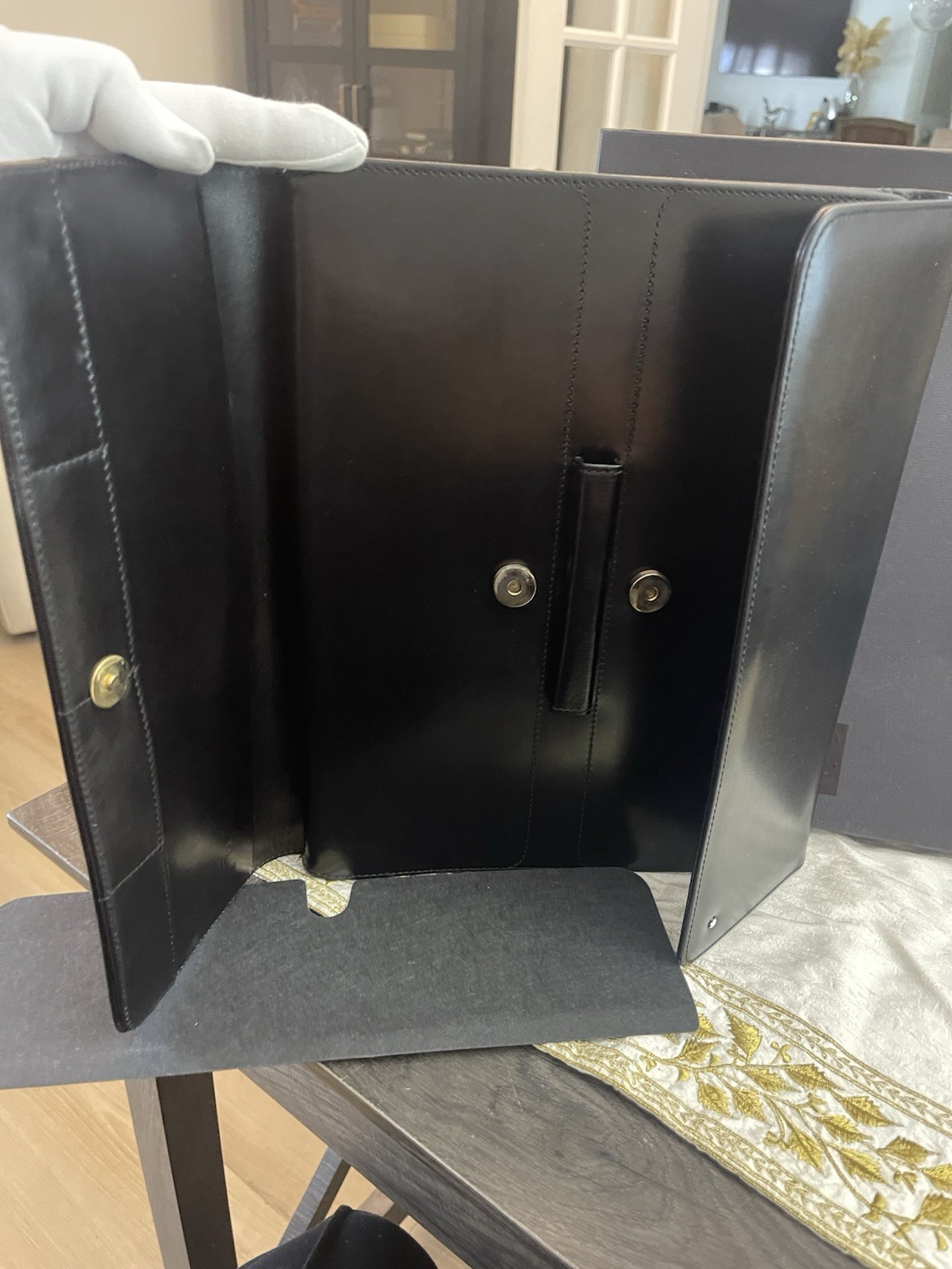 Montblanc black leather padfolio in its original box # 30510