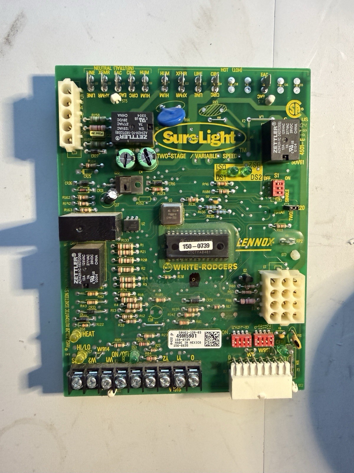 Lennox 49M5901 Furnace Control Circuit Board 50V61-120-03 SureLight