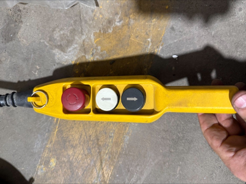 Tractel Minifor TR10 Electric wire rope hoist 220 lb