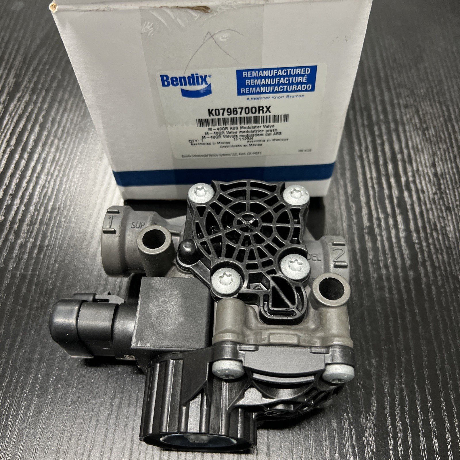 Bendix M-40QR ABS Modulator Valve: Part# K079670ORX