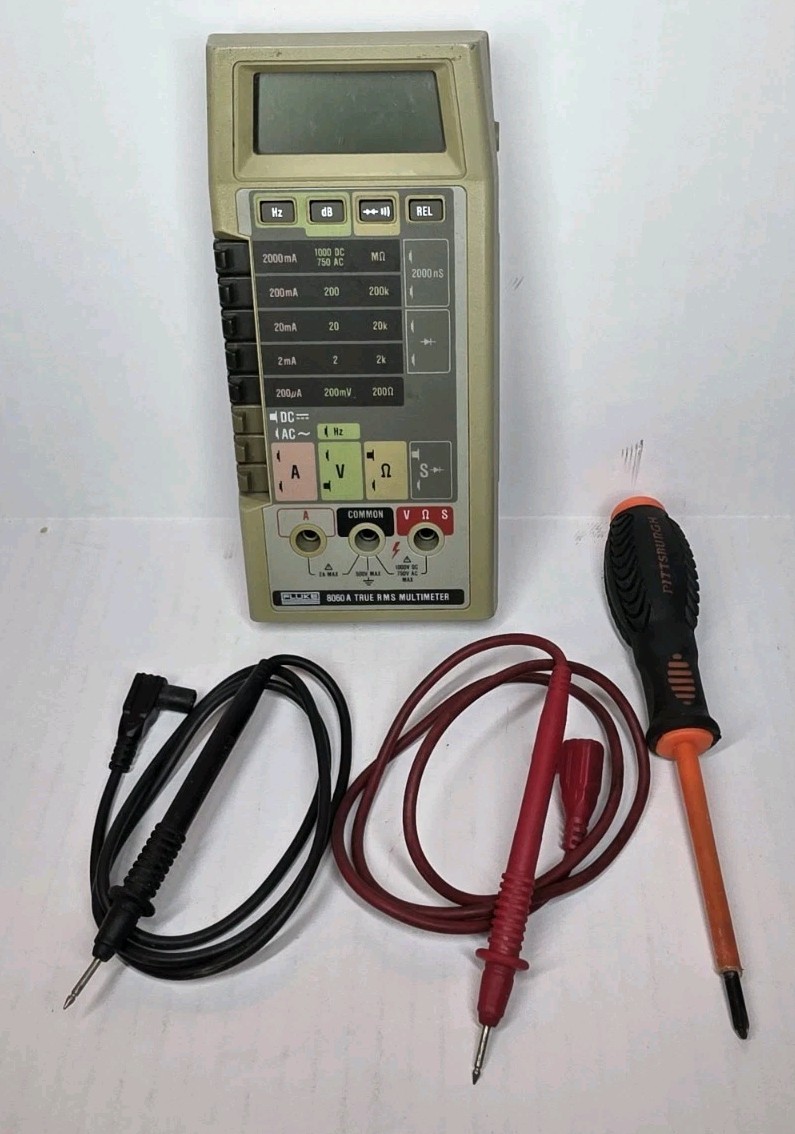 Fluke 8060A True RMS Multimeter With Leads Working