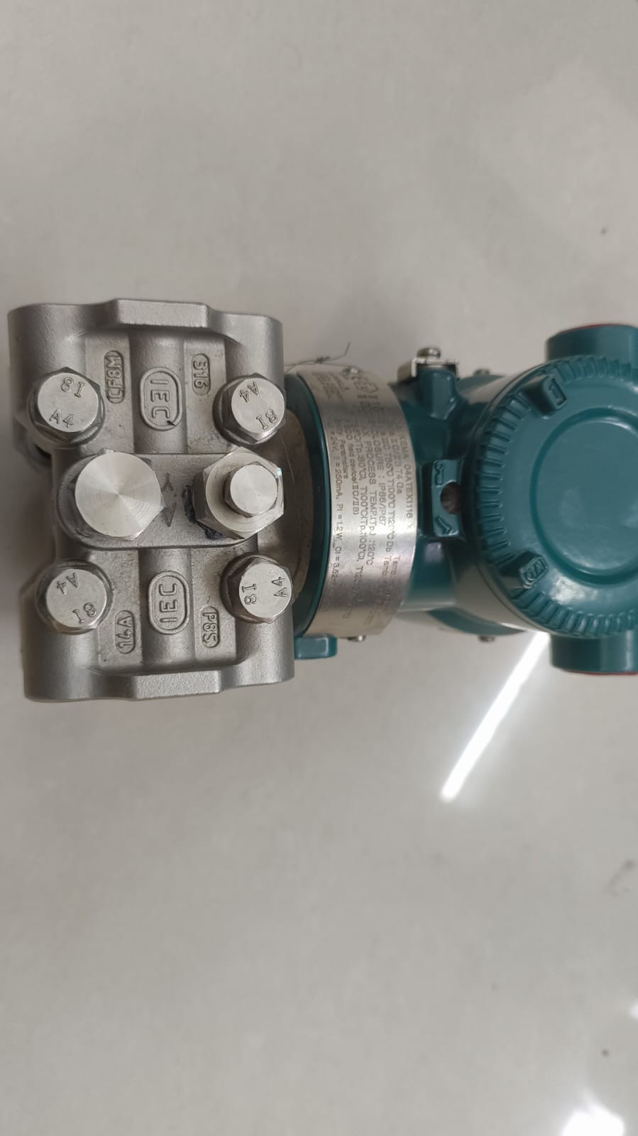 NEW YOKOGAWA EJA110E DIFFERENTIAL PRESSURE TRANSMITTER FREE FAST SHIPPING