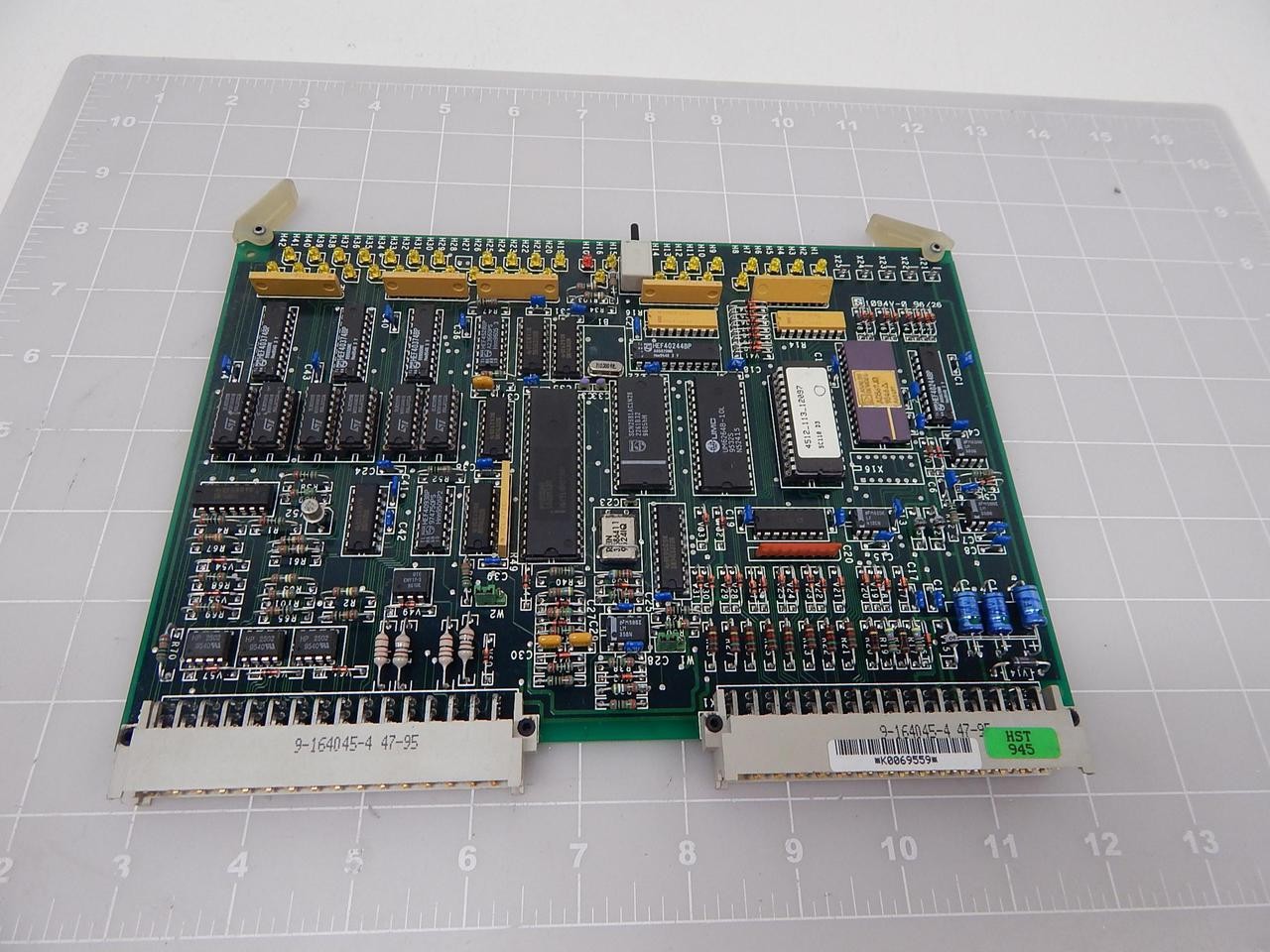 4512 207 78306 CIRCUIT BOARD T89935
