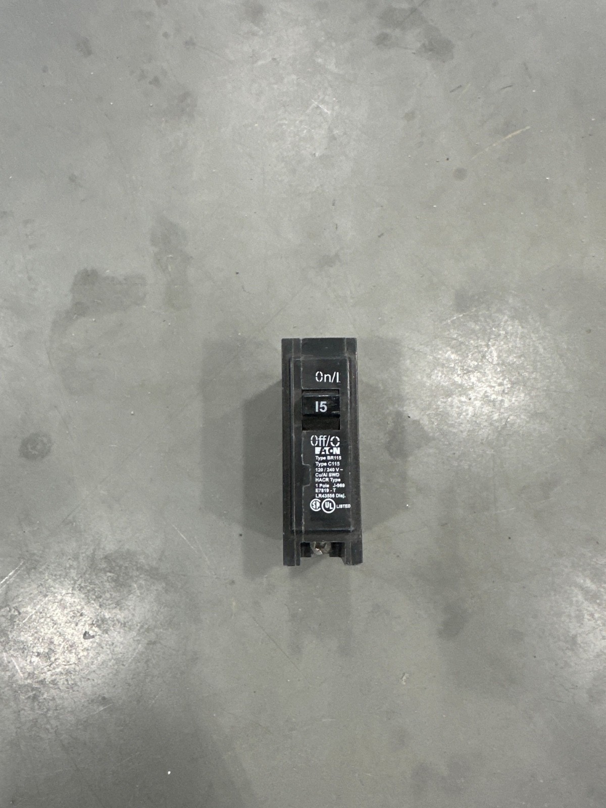 Eaton BR 1-Pole 15 Amp Breaker (BR115)