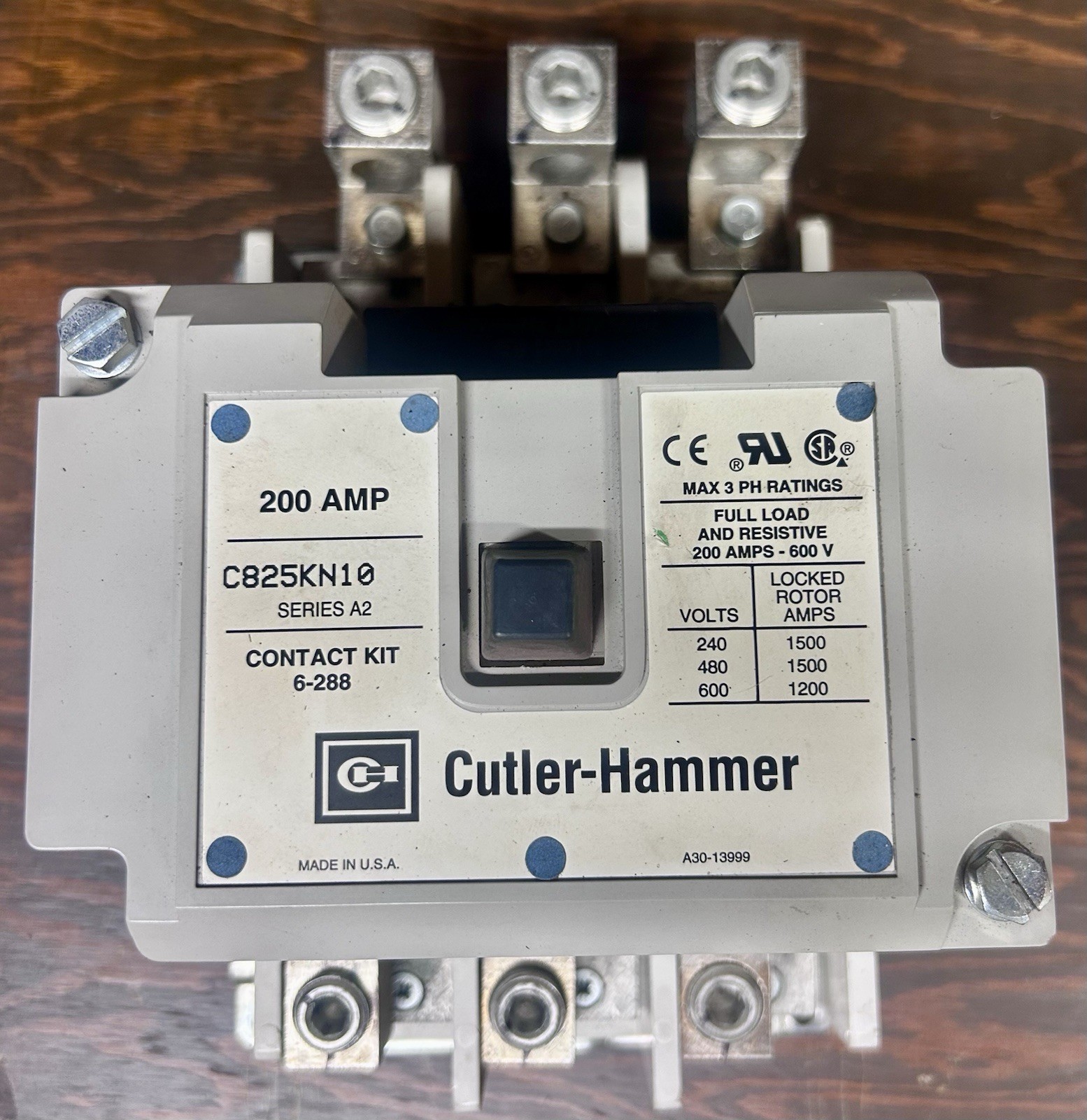 Cutler-Hammer Contactor C825KN10 200Amp 240V 600V Series A2 “UNTESTED”