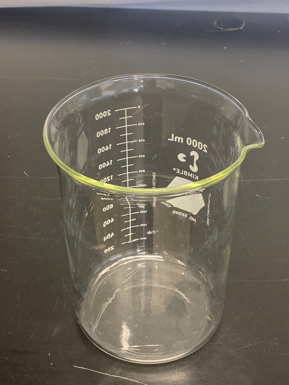 KIMAX Glass 2000mL 2L Low Form Dual Graduated Griffin Beaker Pour Spout 14000