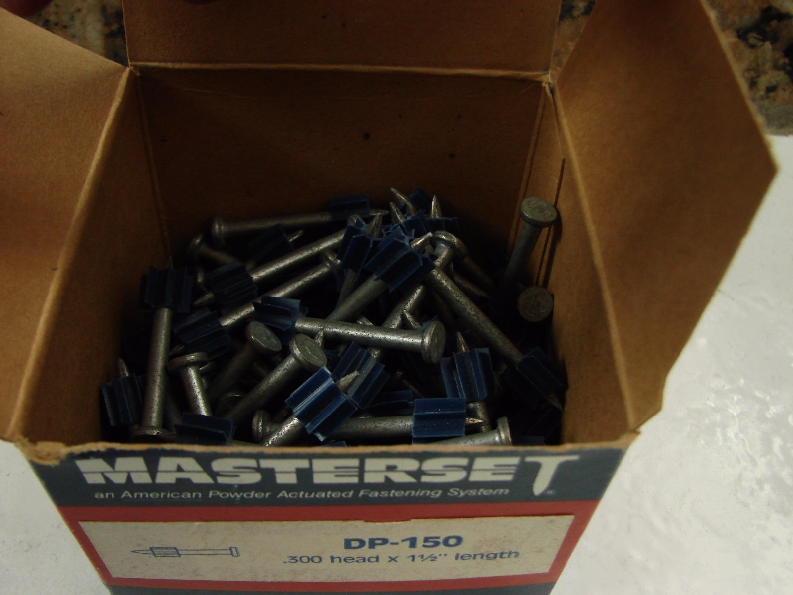 Box Of 98 Pcs Masterset DP-150 .300 Head X 1.5L» Fasteners For Concrete Masonry