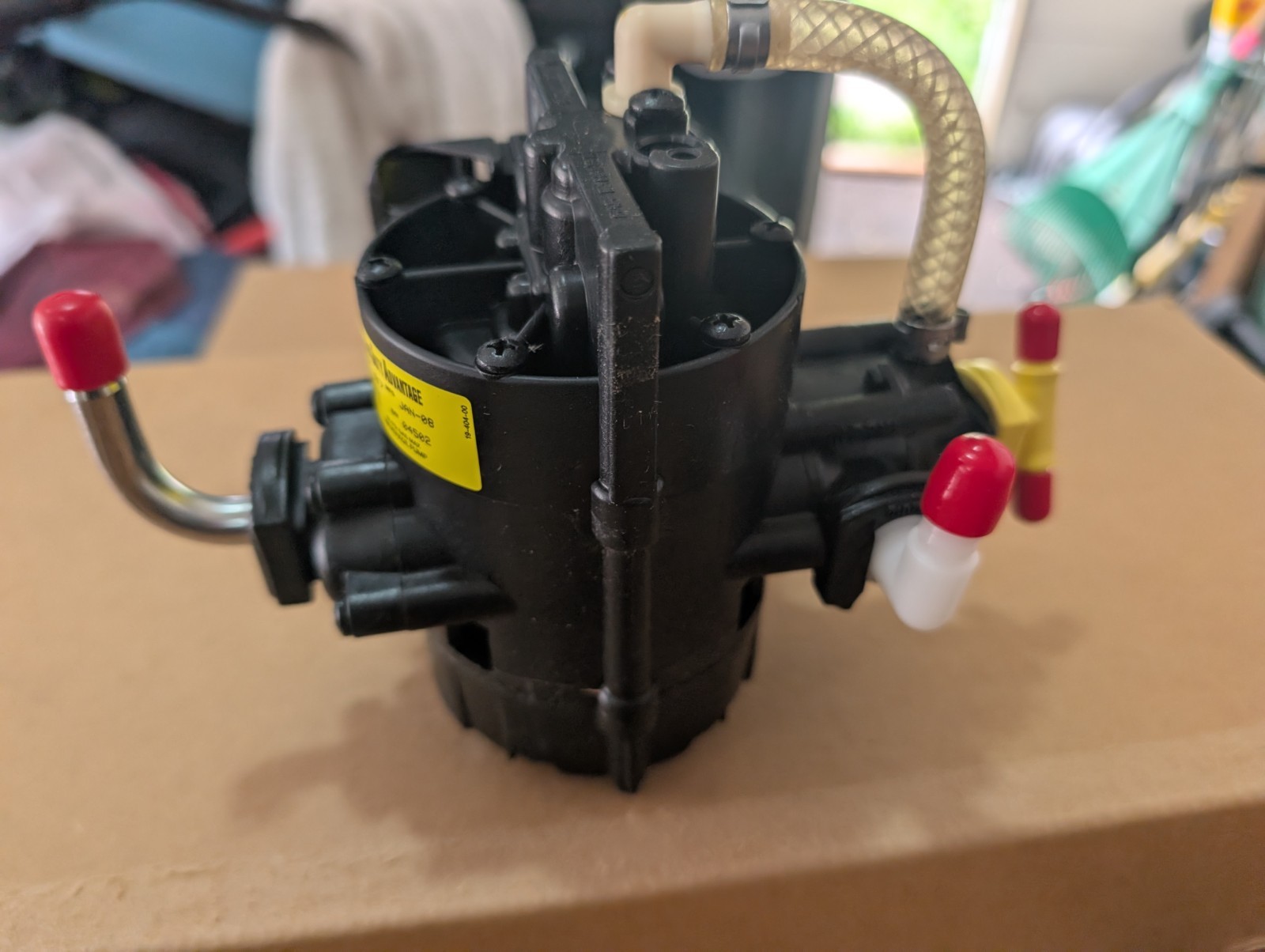 SHURFLO Gas Single Diaphragm Pump 2.3 GPM 85 psi 1/4″ Poly 166-296-07