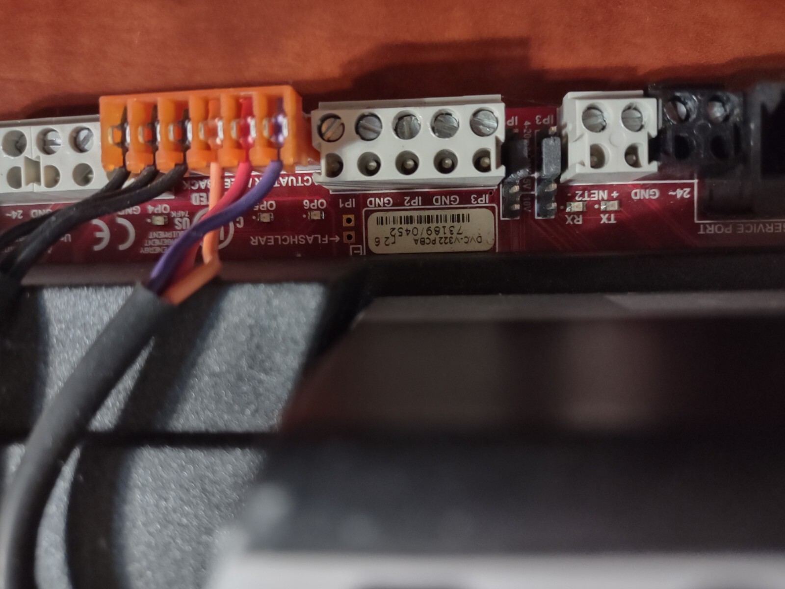1X DELTA 271590 DELTA CONTROLS BACNET CONTROLLER DVC-V322