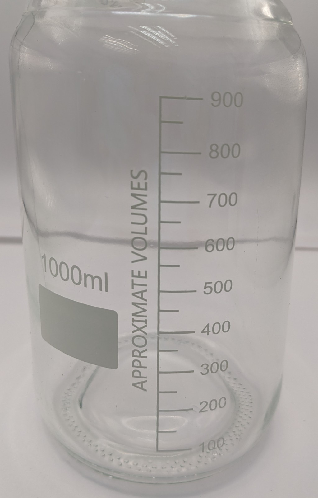 1000ml Lab Bottle with Lid 9.25″H x 4″W Clear Glass 1000ml Approx Increment