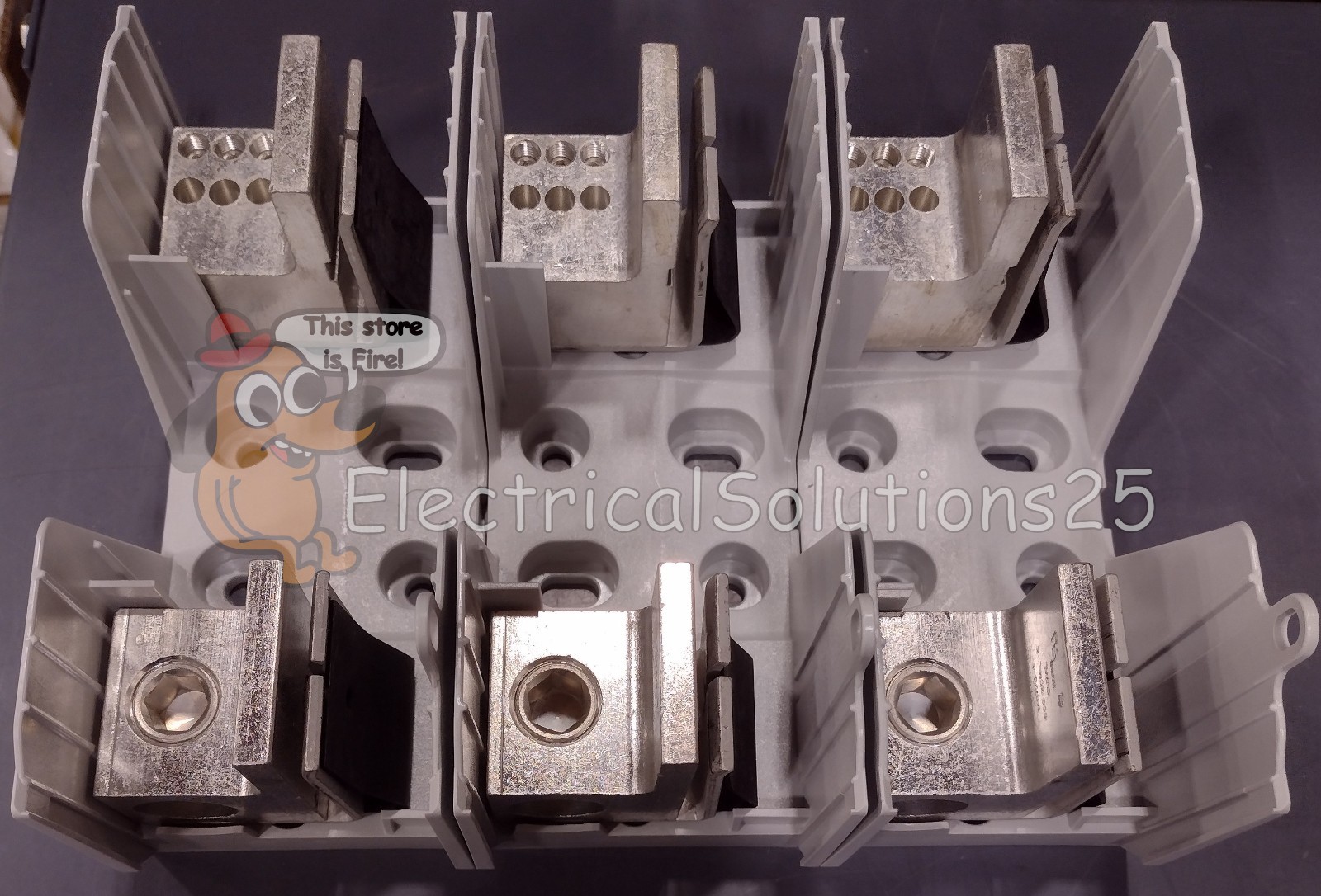 New Eaton JM60400-3MW16 400A 600V 3-Pole Class J Fuse Block – Free Shipping