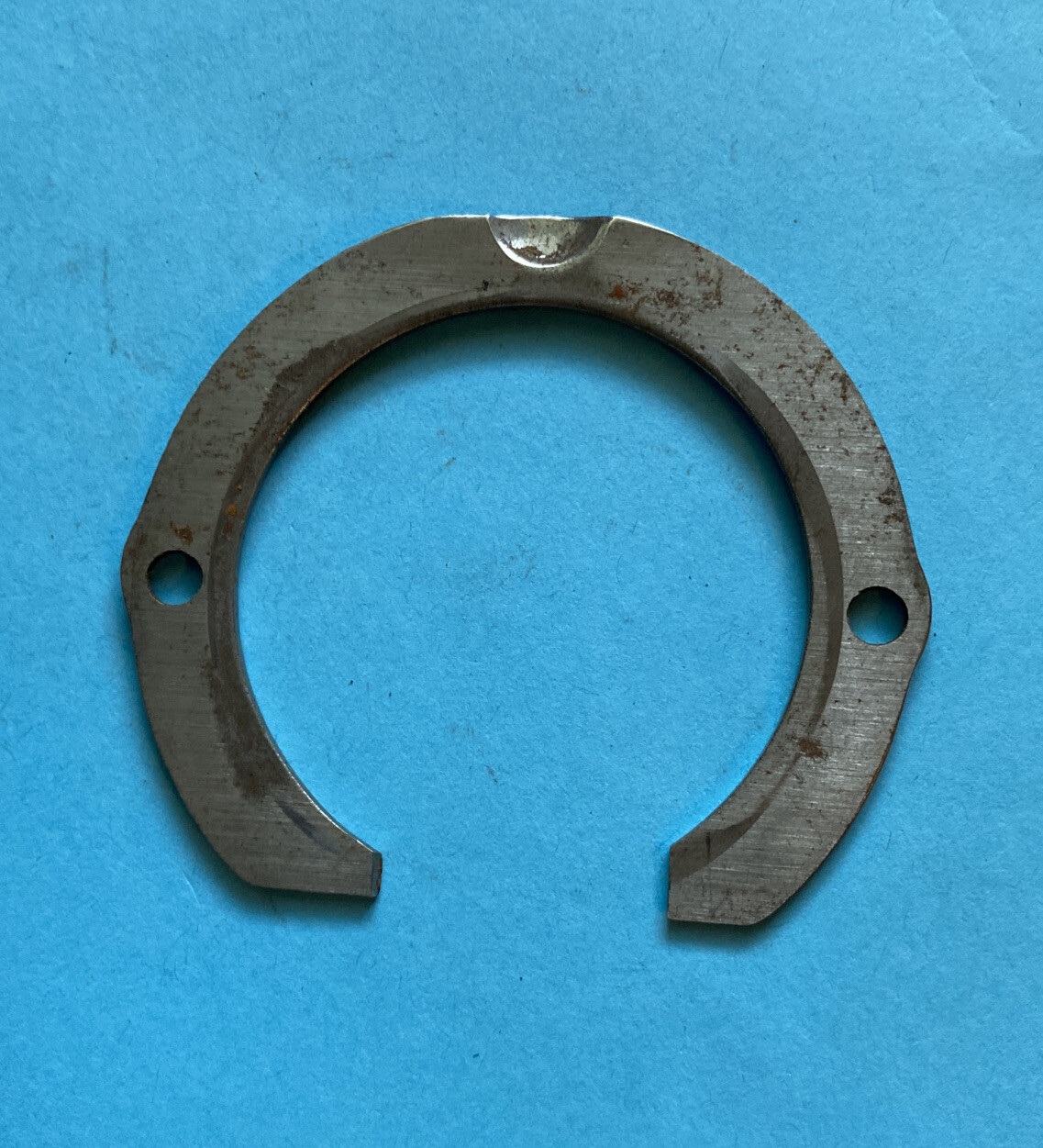 *USED* 207871-SINGER-PLATE-FOR SEWING MACHINES *FREE SHIPPING*
