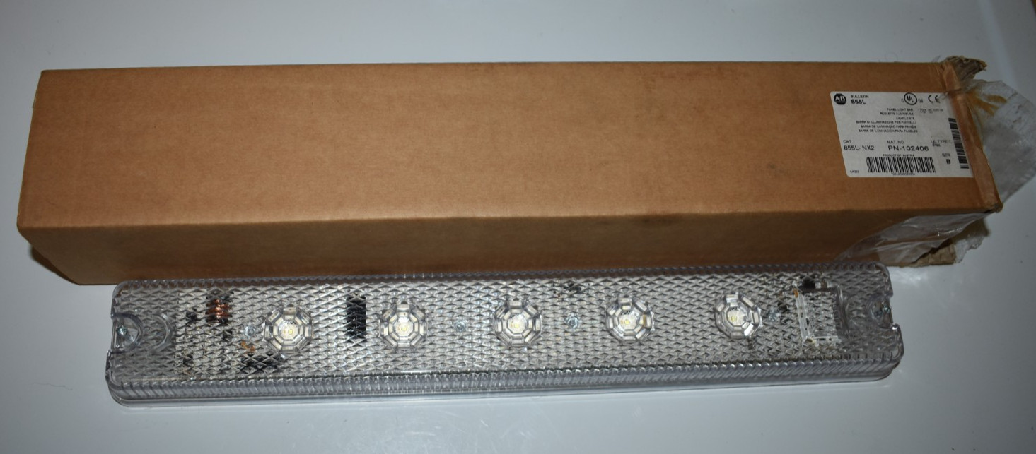 855L-NX2 ALLEN-BRADLEY PANEL LIGHT BAR 730 LUMEN NEW SURPLUS