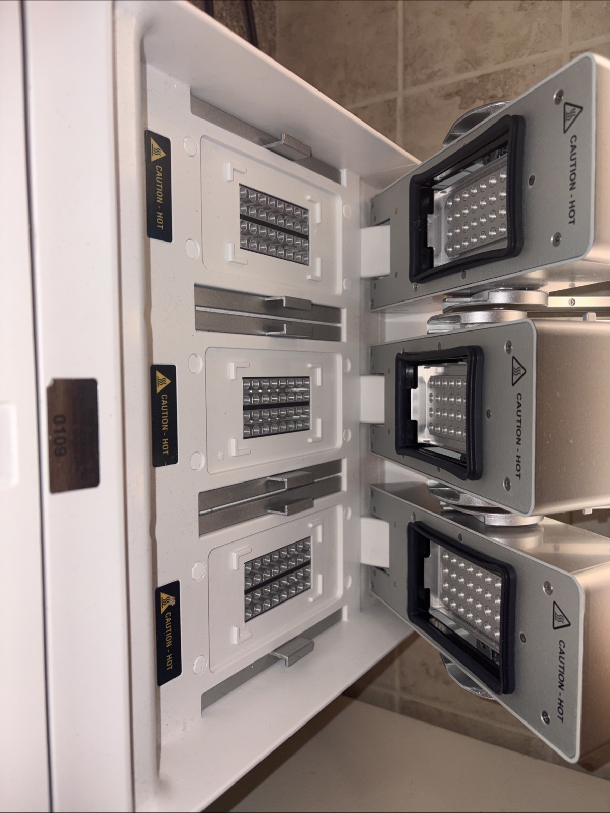 Applied Biosystems Proflex Base PCR System 3×32 Block, Mfg 2022