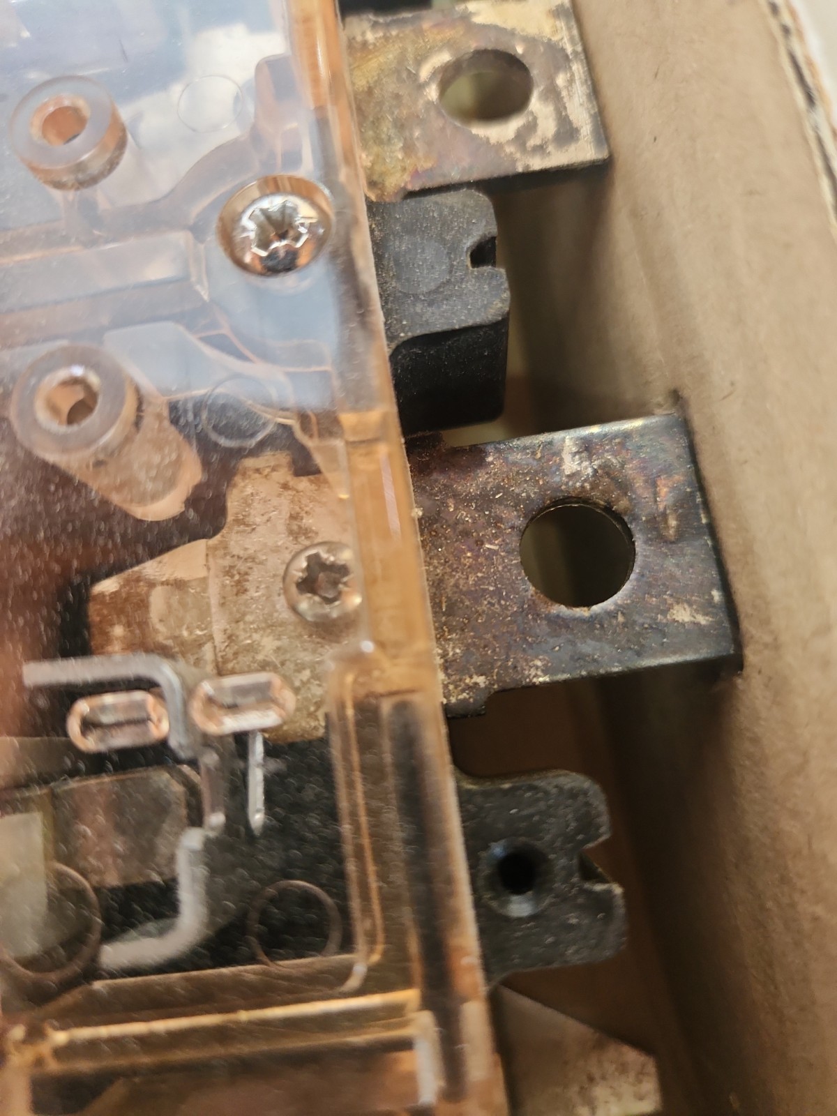 AEG HL201/IV 910-121-093 690VAC 250A