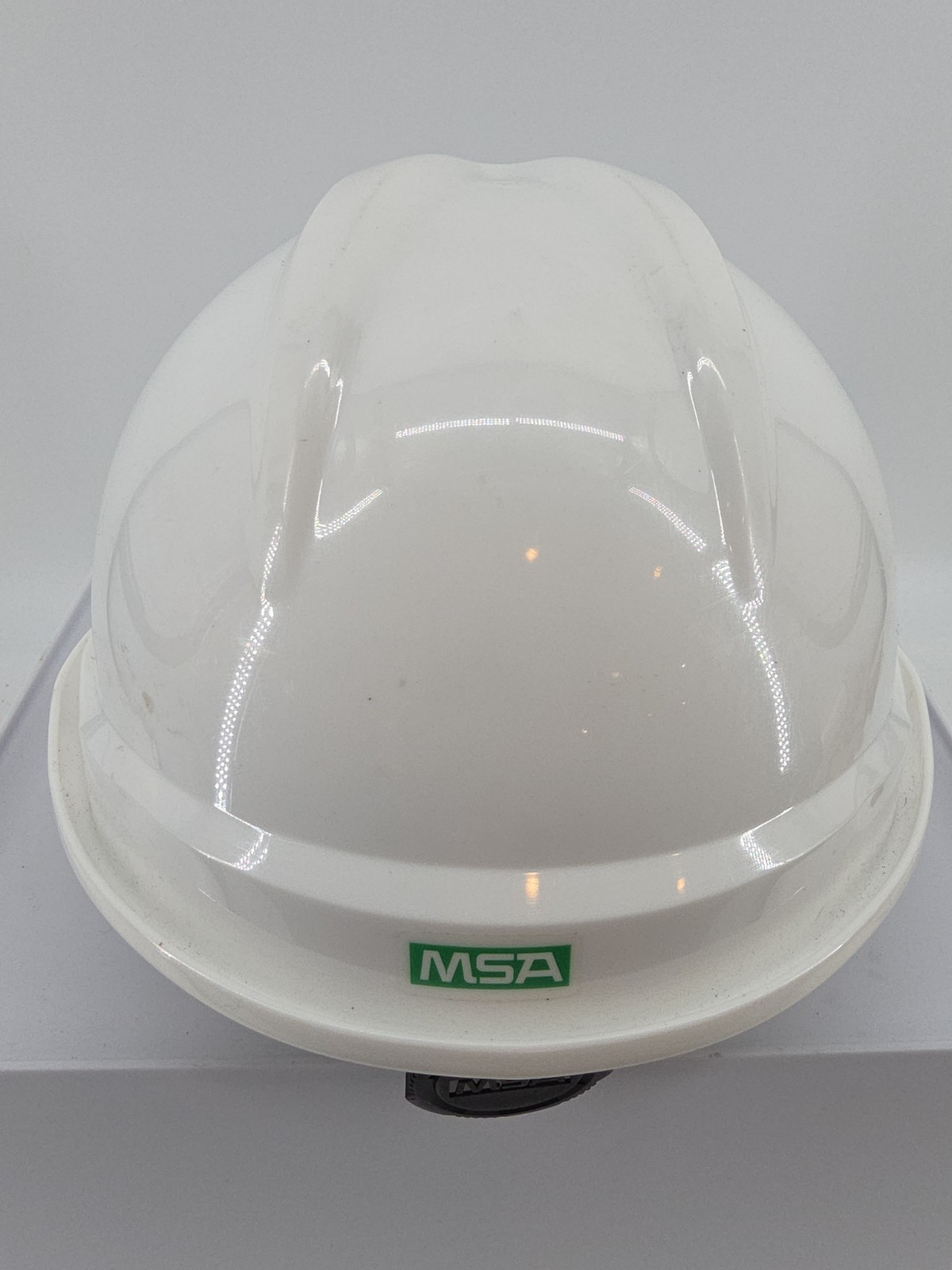 MSA WHITE V Gard ANSI OSHA Construction HARD HAT VENTED 6 PT Ratchet Suspension