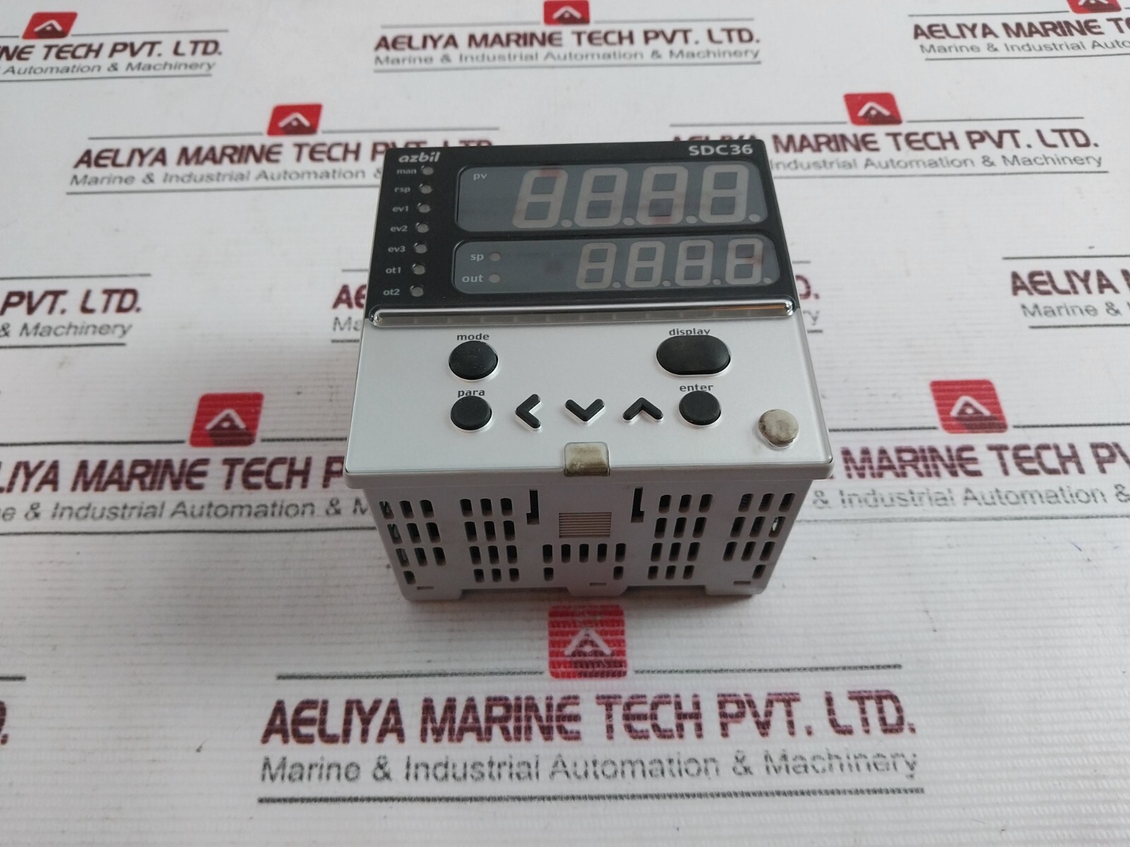 Azbil SDC36 Digital Indicating Controller AC100-240V 50/60Hz
