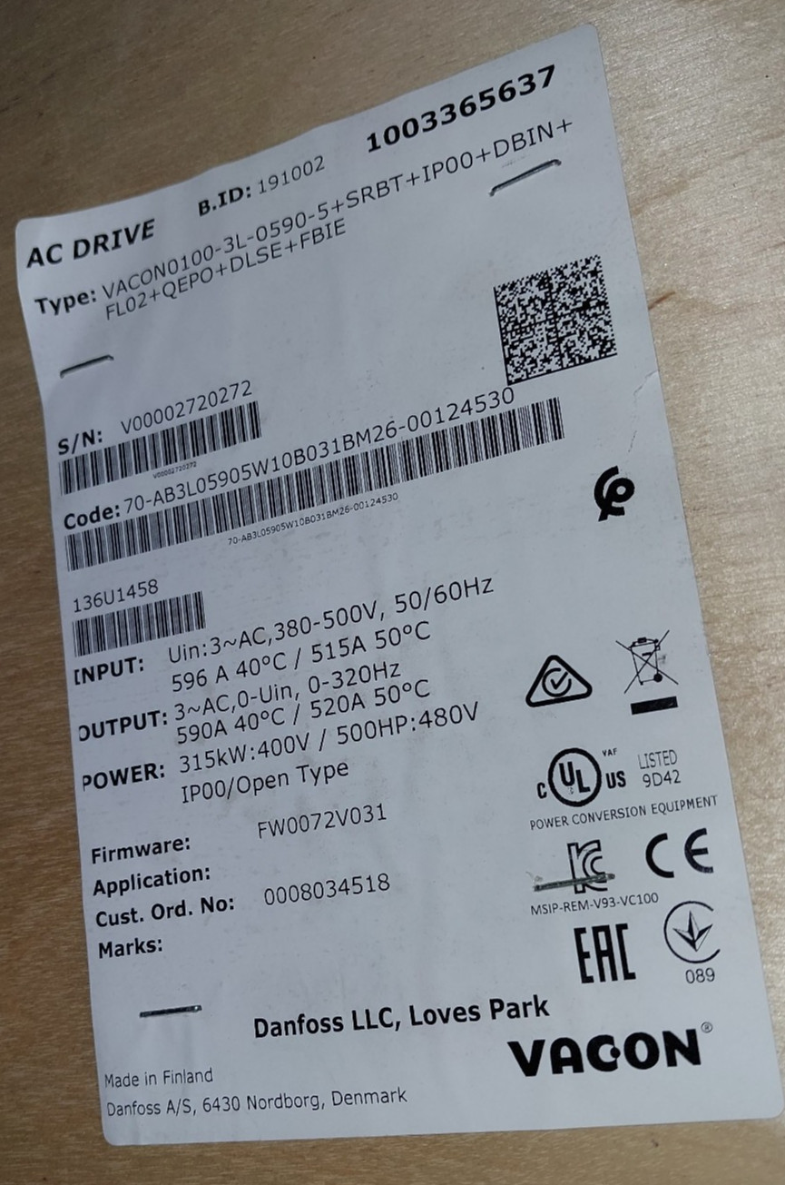 Vacon 136U1458 VACON0100-3L-0590-5+SRBT+IP00+DBIN+FL02+QEPO+DLSE+FBIE VFD