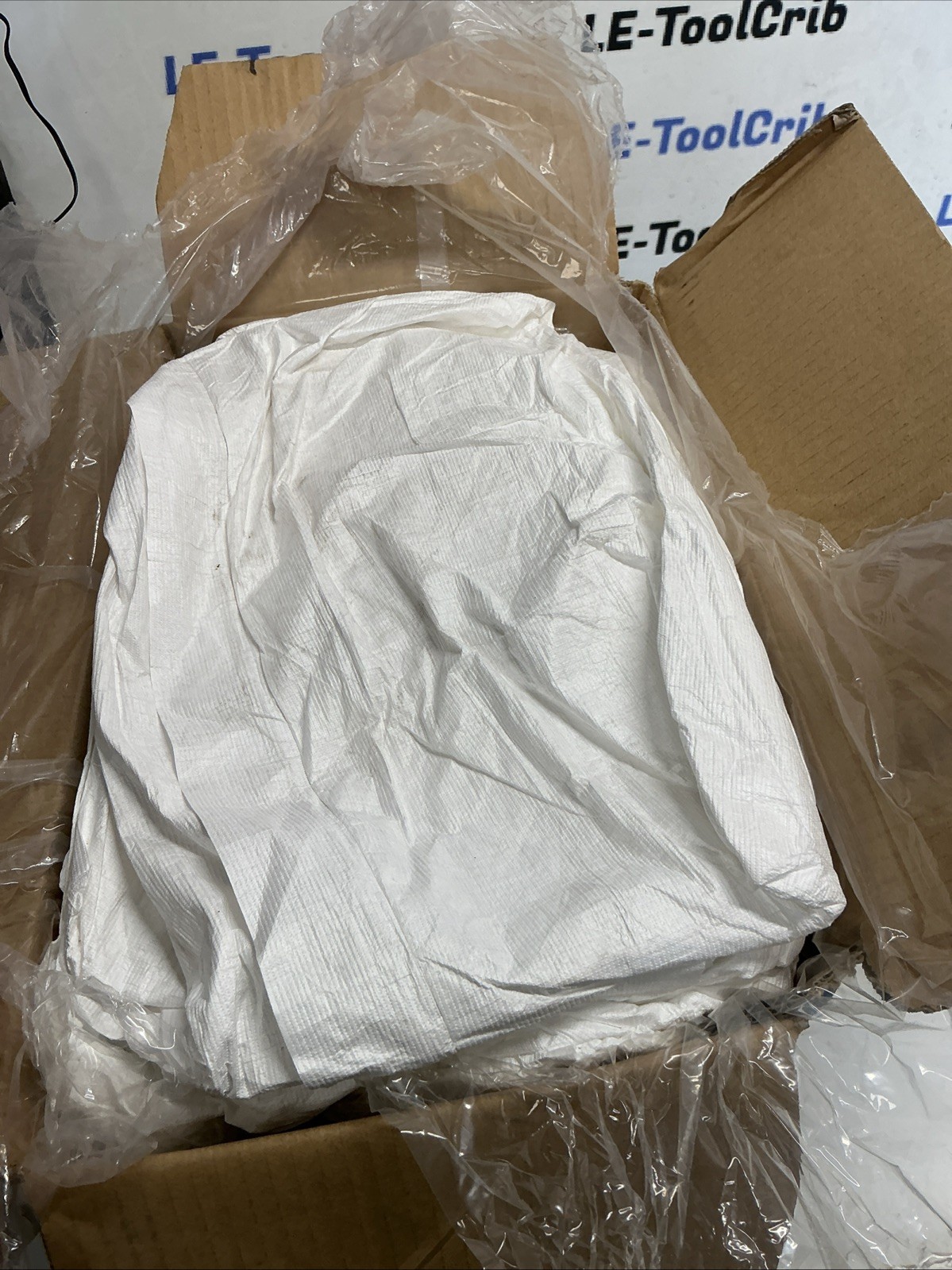 DUPONT Disposable Coveralls Size XL (23) TY127SWHXL002500 AB-235S