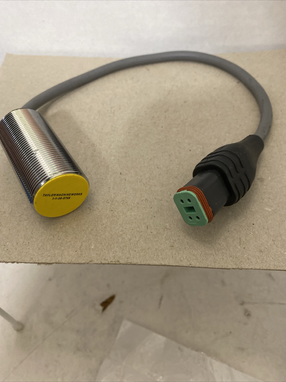 Turck Type I-1-36-5796 | Proximity Switch Ident-No T1711195 | 10-30 VDC 500mA