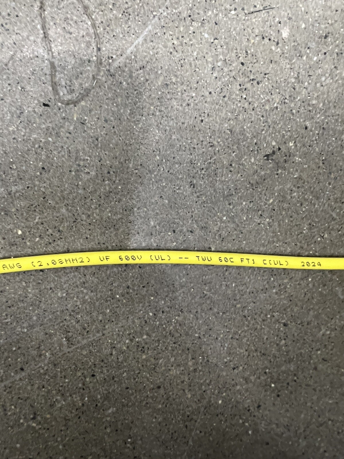 Service Wire Co 14 AWG 600 V 500′ Yellow Wire