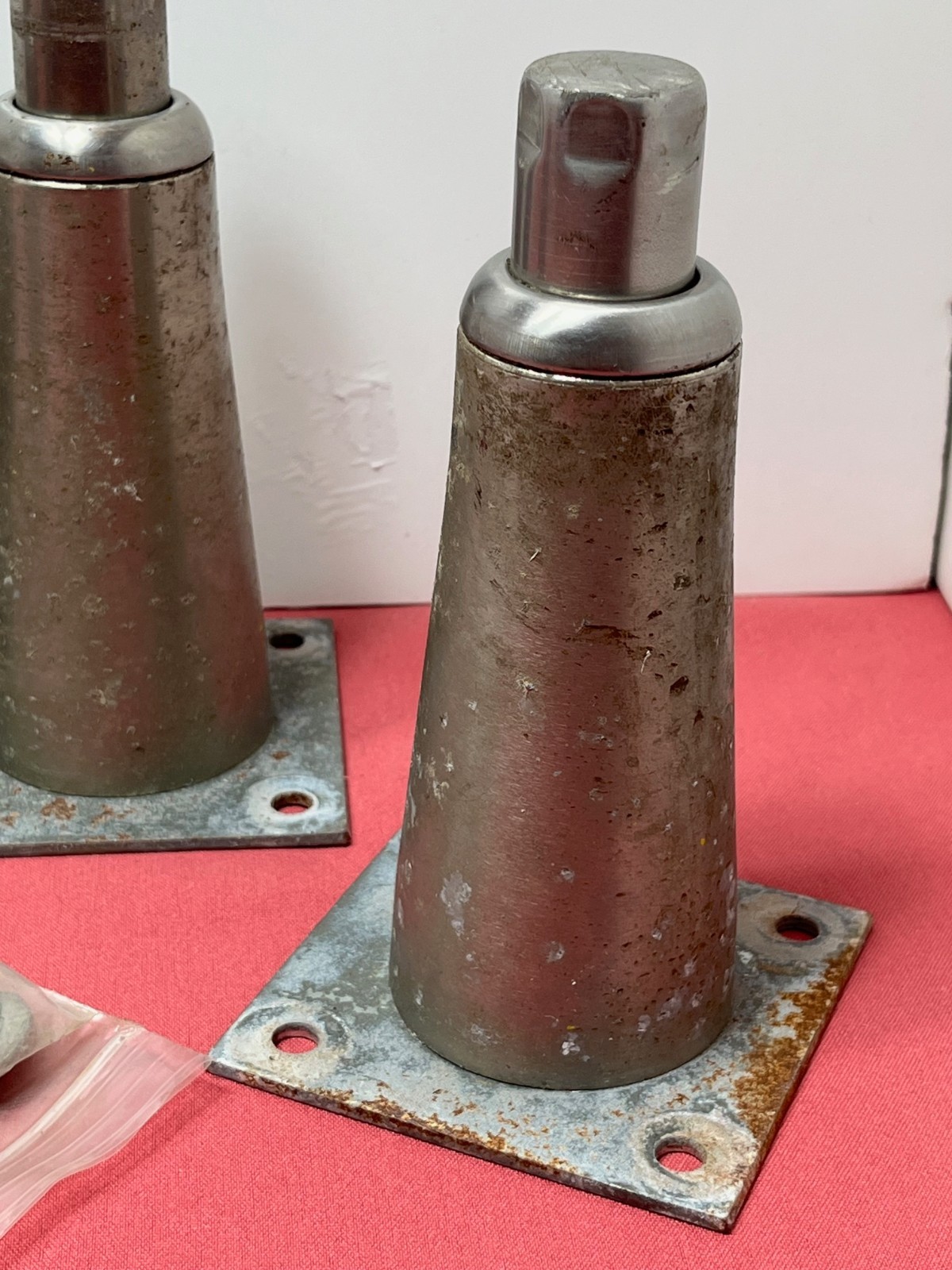 4 VTG Metal Tapered Adjustable Industrial Legs 6-1/4″ – 7-1/2″ Workshop Shop