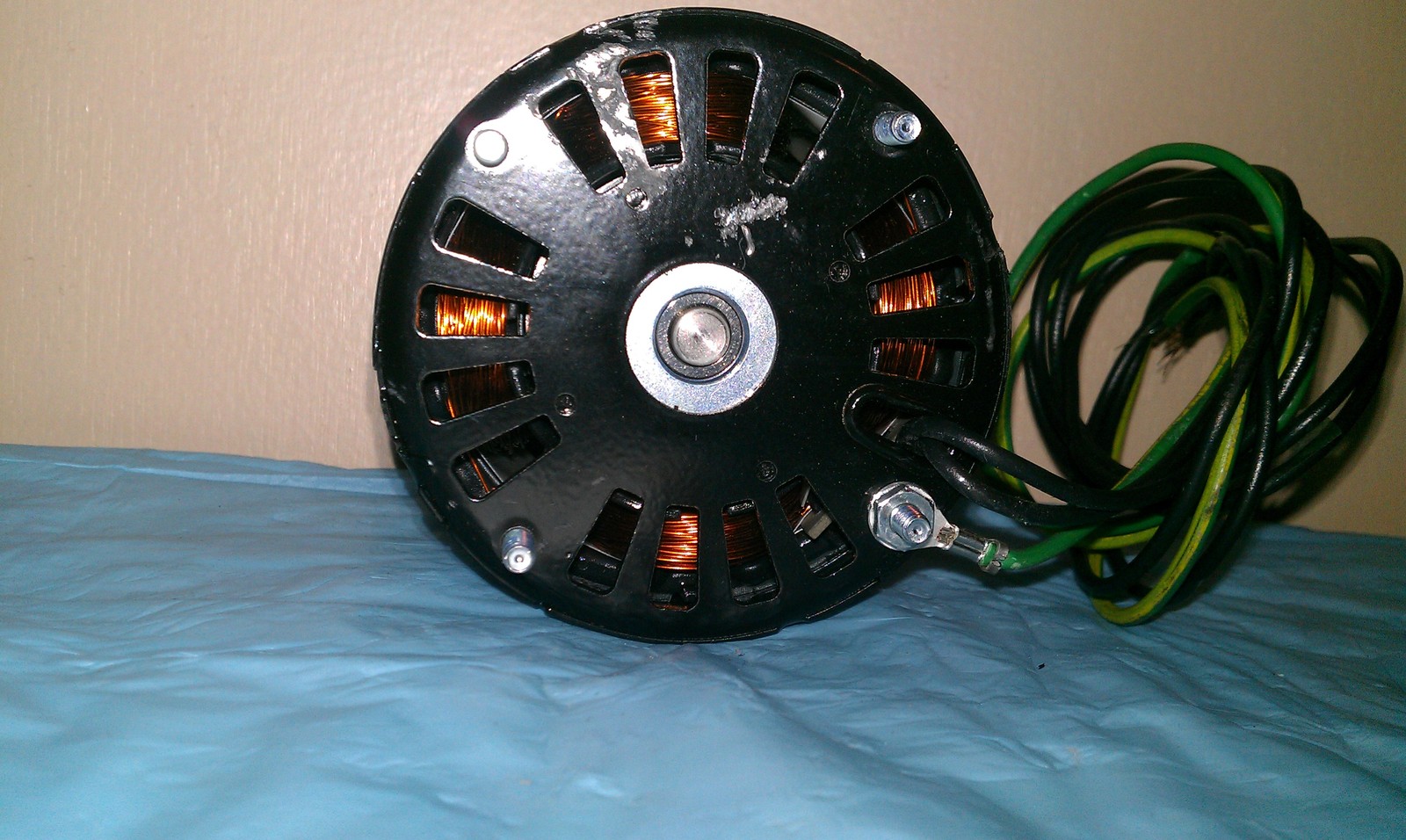 100261-111 KOOLTRONIC motor 115v 1.55a 1300/1550 rpm type U63