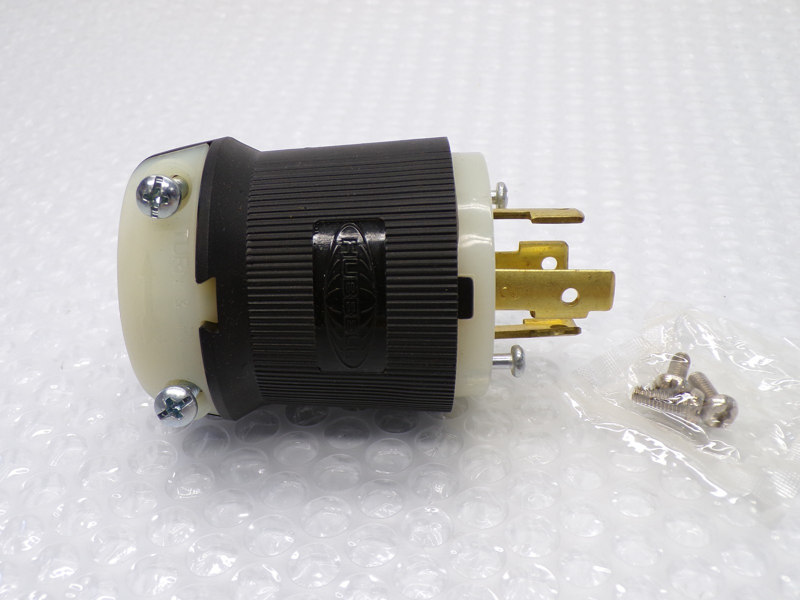 HUBBELL HBL2731 PLUG NSNP