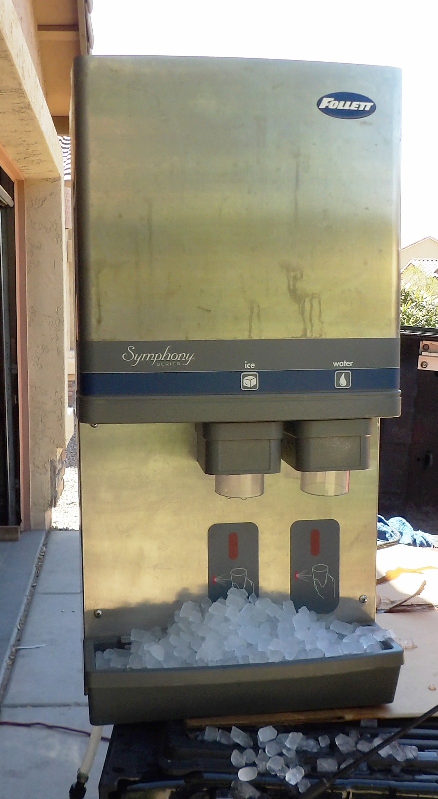Follett 12HI400A Commercial 400Lb. Per Day Ice Machine Just Serviced and Charged