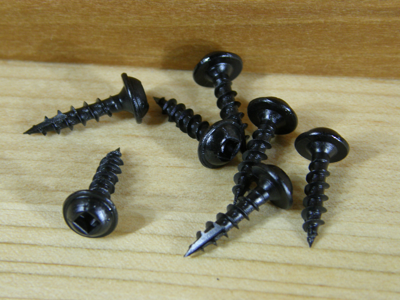Silicone Rubber Bumper Feet (SMALL 1/2″)(5/8″)(7/8″) BLACK (FIRM) with screws