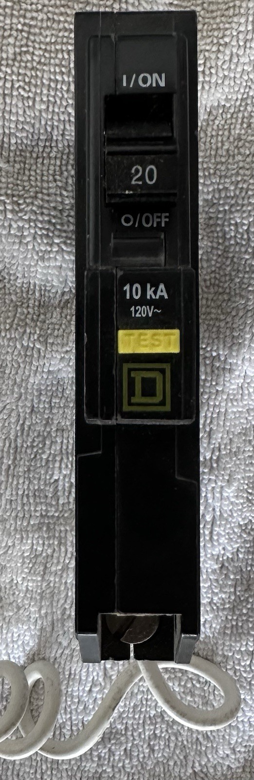 Square D QO120GFI 20 Amp GFCI Circuit Breaker QO 20A w/ Neutral Pigtail