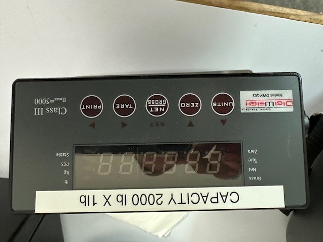 Artec 2,000 lb load cell with digital readout and data transfer capability