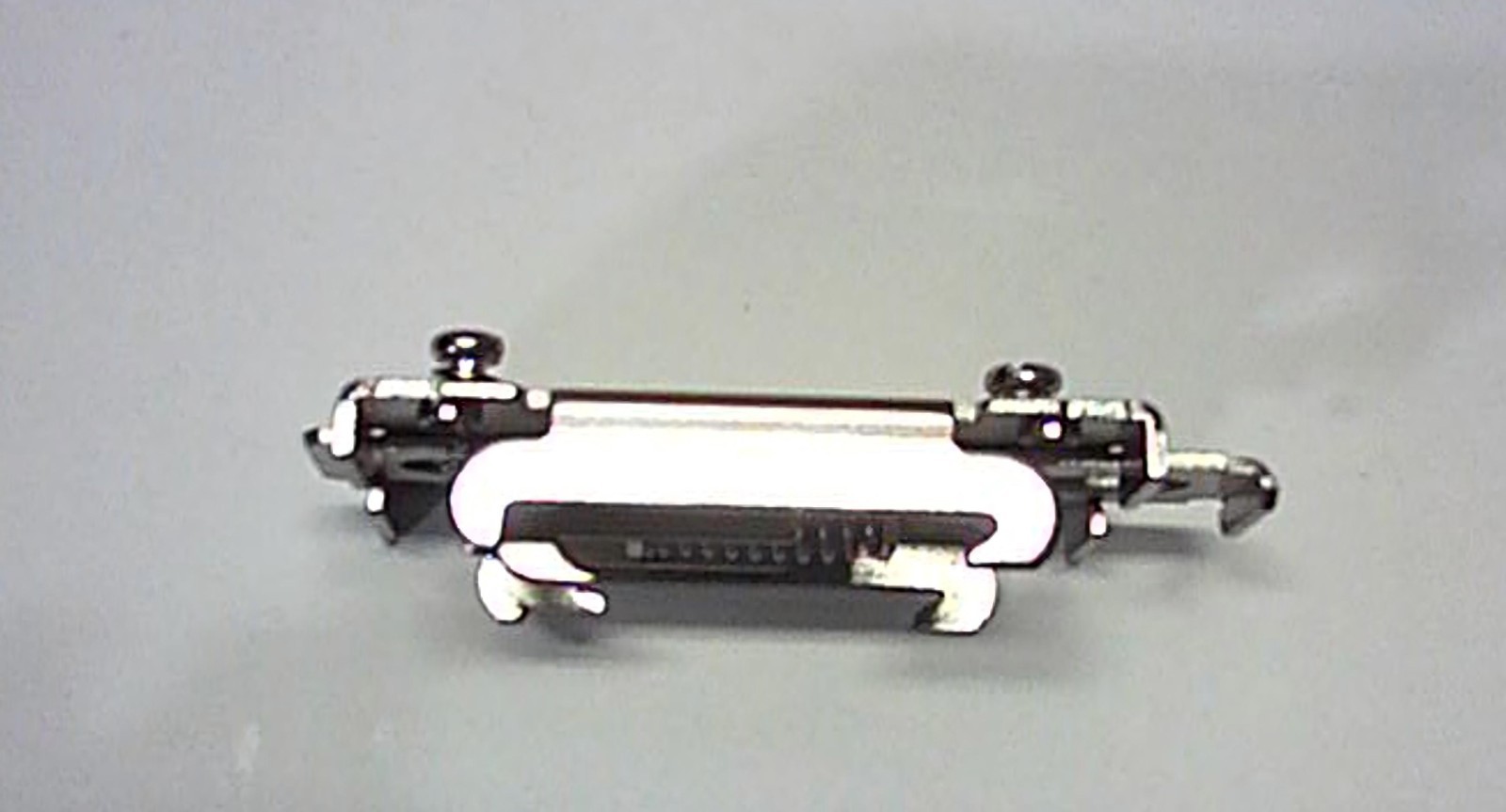 35mm DIN Rail Mounting bracket for SSR or Flasher – SSR /Heatsink mount clip