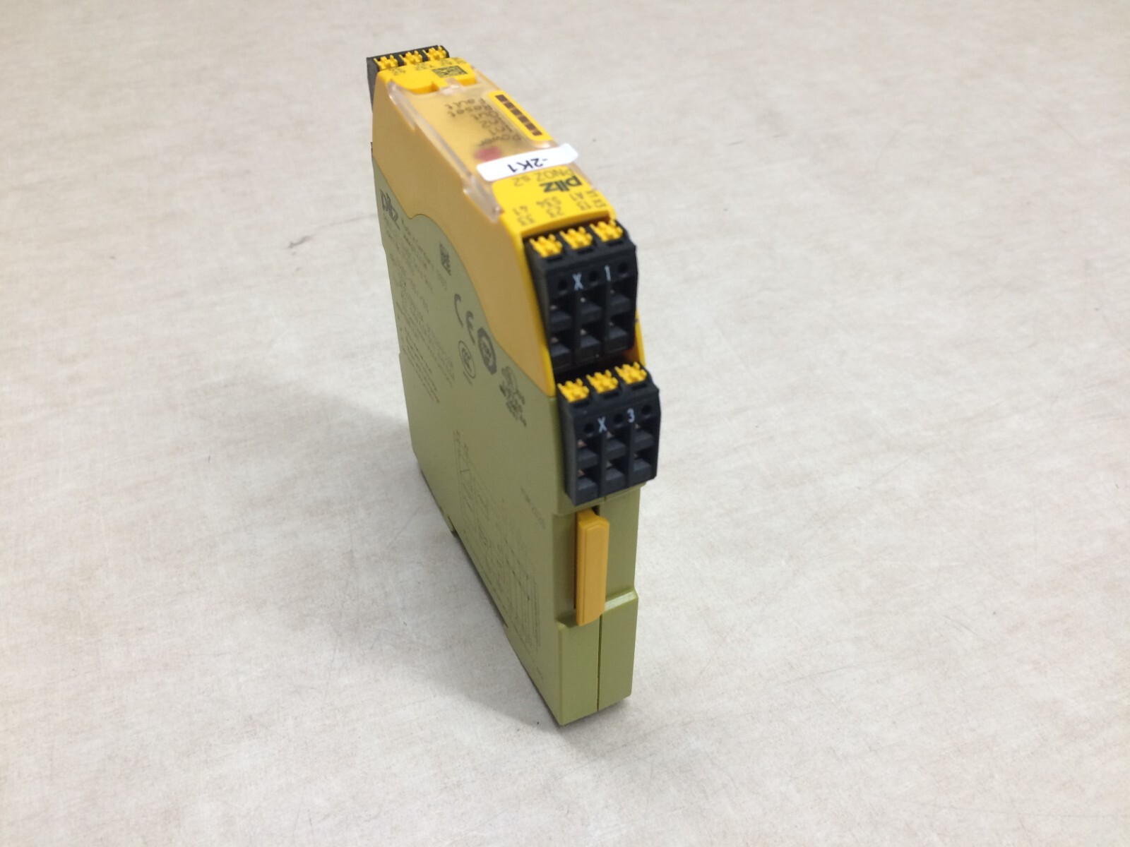 Pilz PNOZ S2 Safety Relay 24V DC