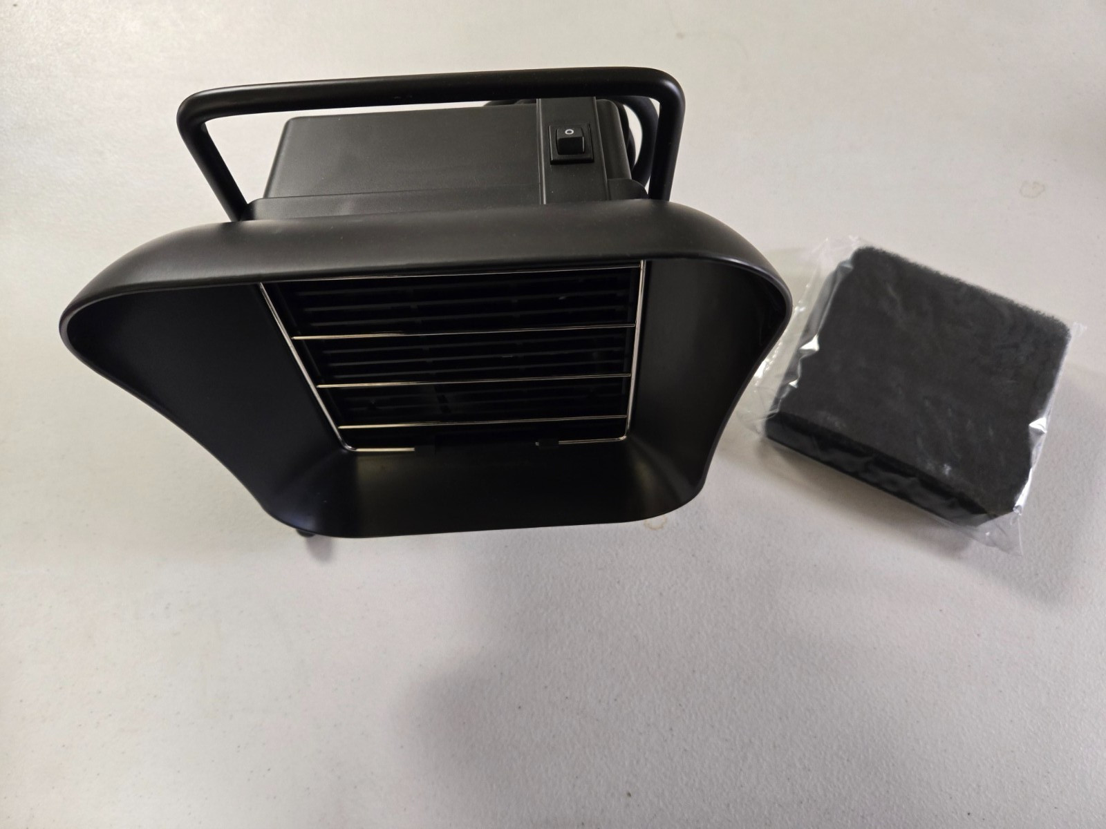Weller Benchtop Smoke Absorber (WSA350) with Filter for Soldering Work Bench