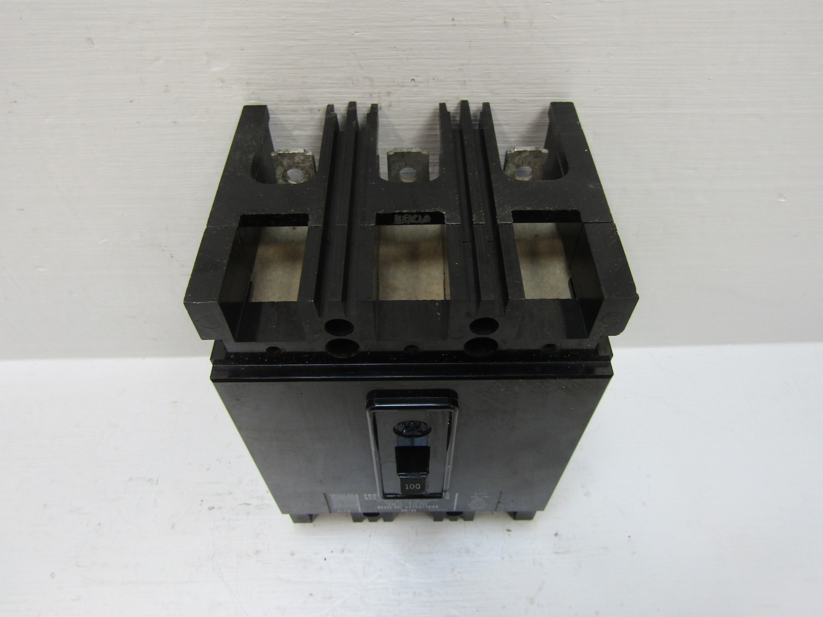 Westinghouse FB3100 100 Amp 600V 3-Pole Circuit Breaker 100A 4975D71G44