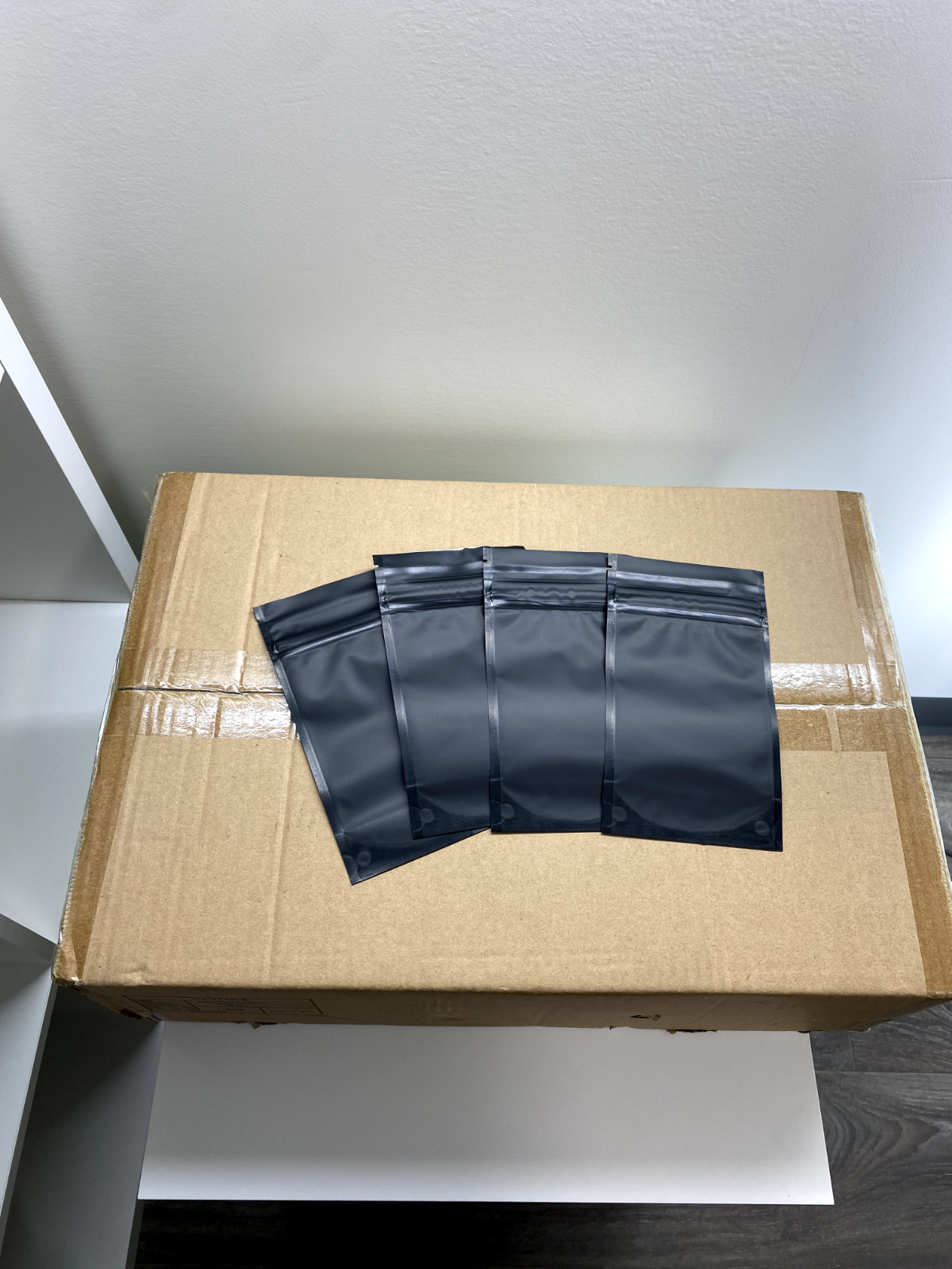 1000 pcs Premium Reclosable 4×7.28» Poly Matte Myler Foil Zip Lock Bags Packs