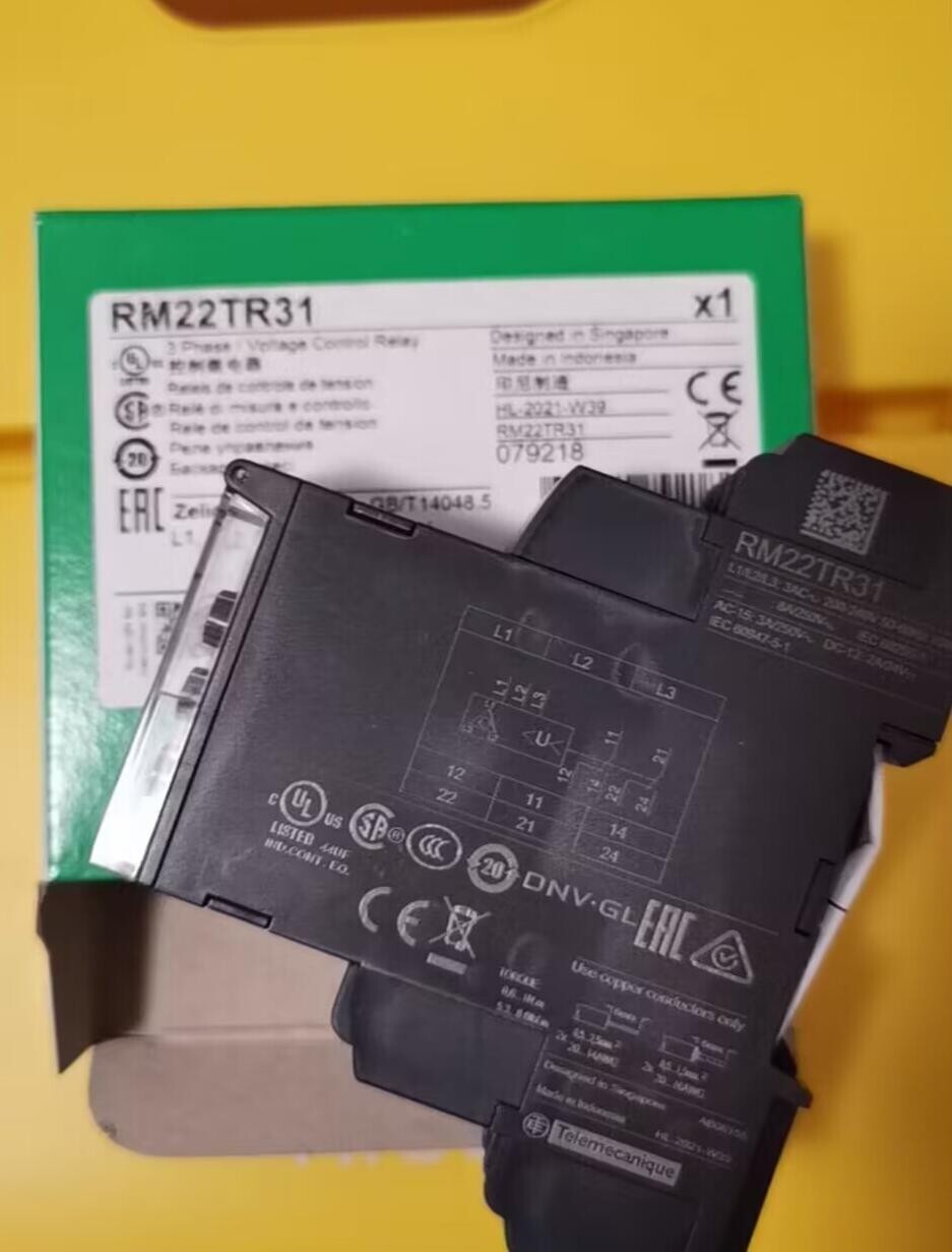 RM22TR31 3-Phase/Voltage Control Relay 200-240VAC In Box US Free TAX