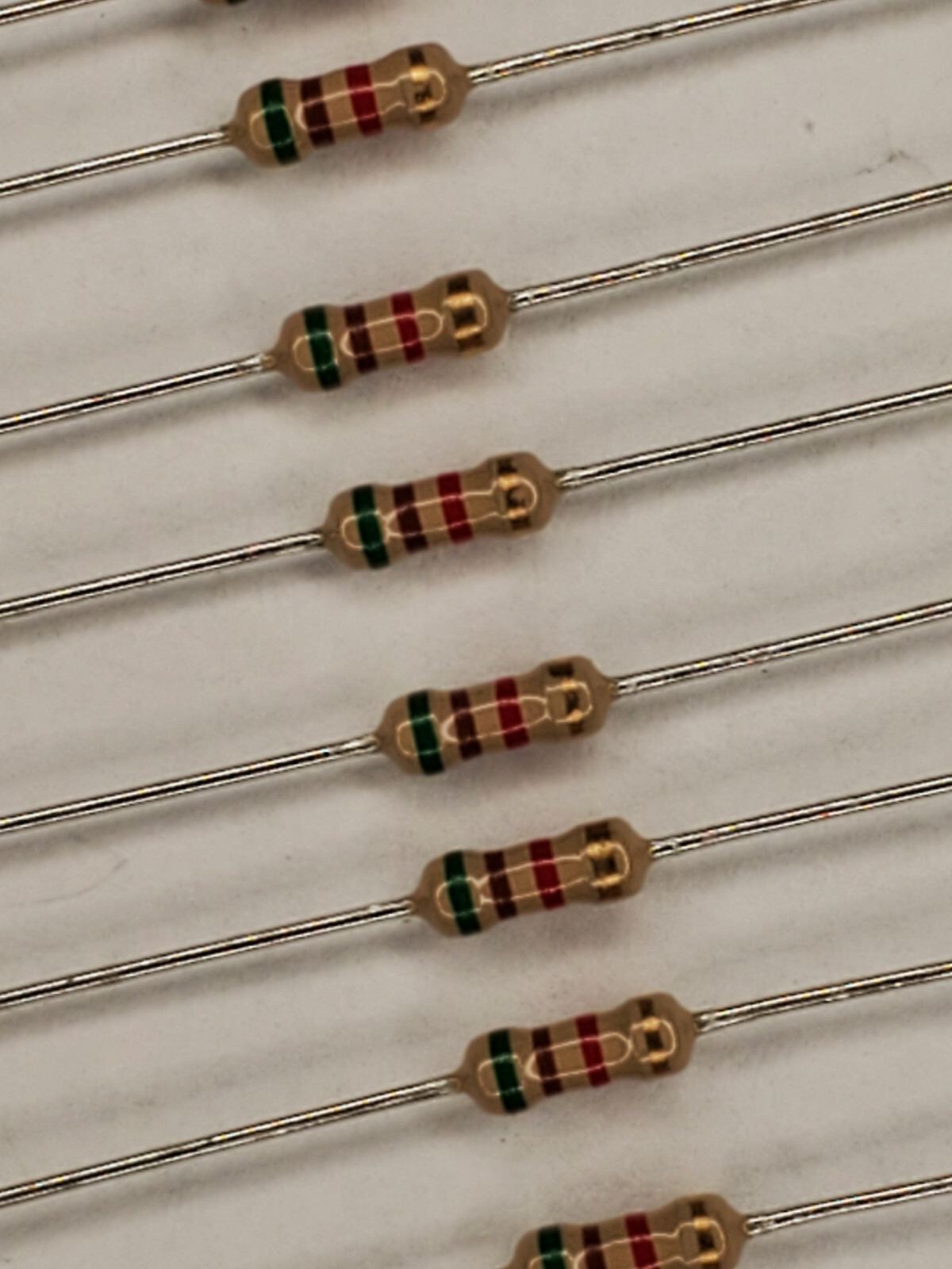 60pcs Carbon Film Resistor 5.1K Ohm 5% 1/4W Axial