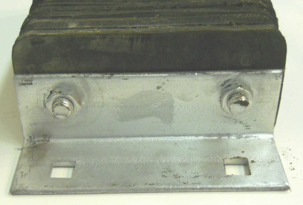 RUBBER DOCK BUMPERS 17.5X9.5X4.5