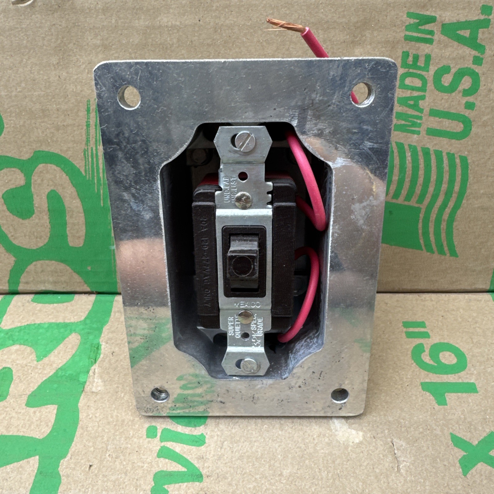 Crouse-Hinds 0200611 Explosion Proof Switch Outlet Box Type EDS Single Pole