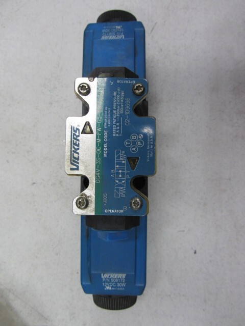 TEREX DIRECTIONAL VALVE PN 01-109300