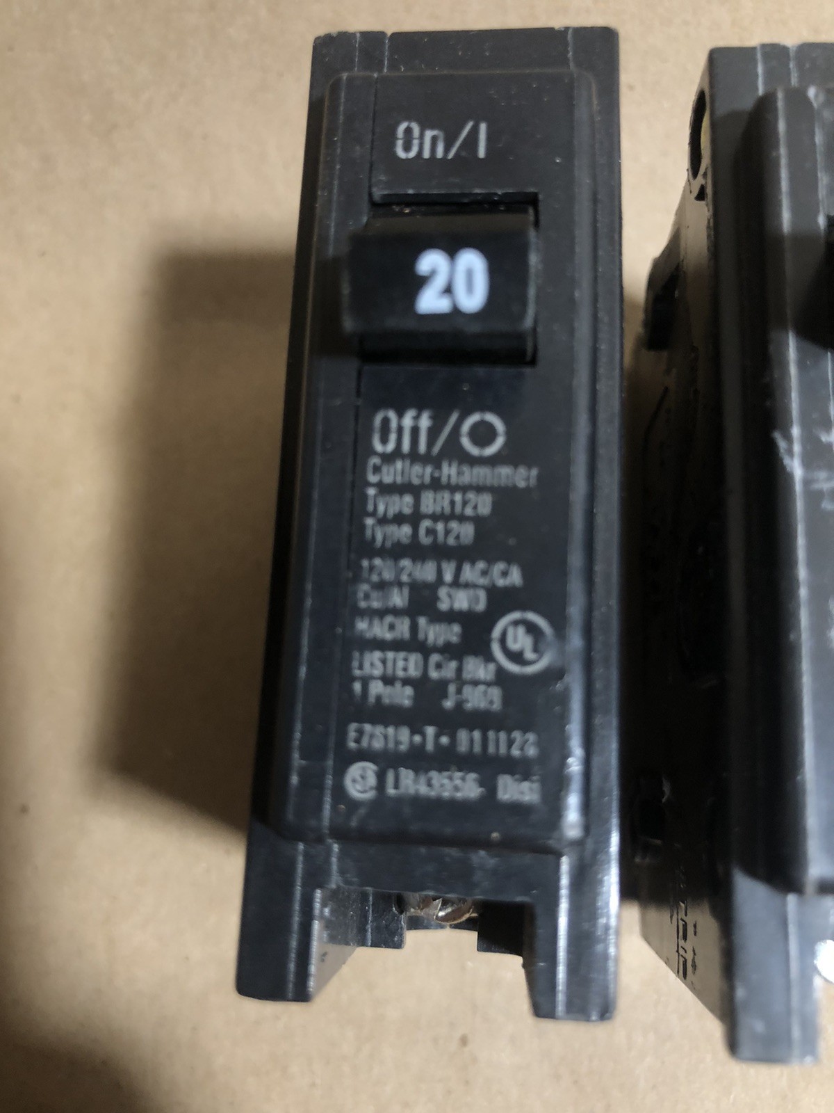 2 Pack Of 1 Pole 120/240 Voltage Common Trip Circuit Breakers