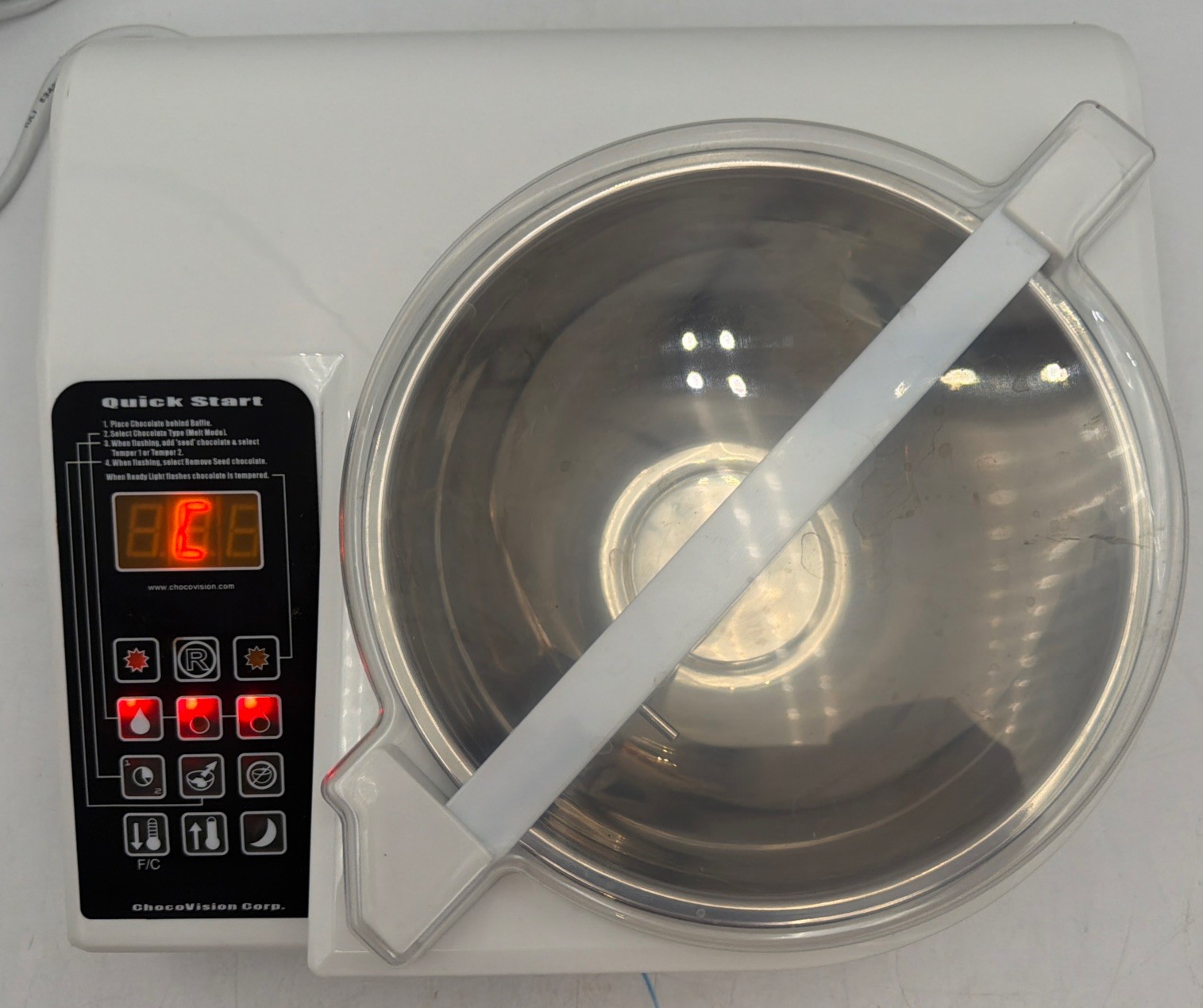 Chocovision Revolation 2B – Chocolate Tempering Machine System, 1.5 lbs – TESTED