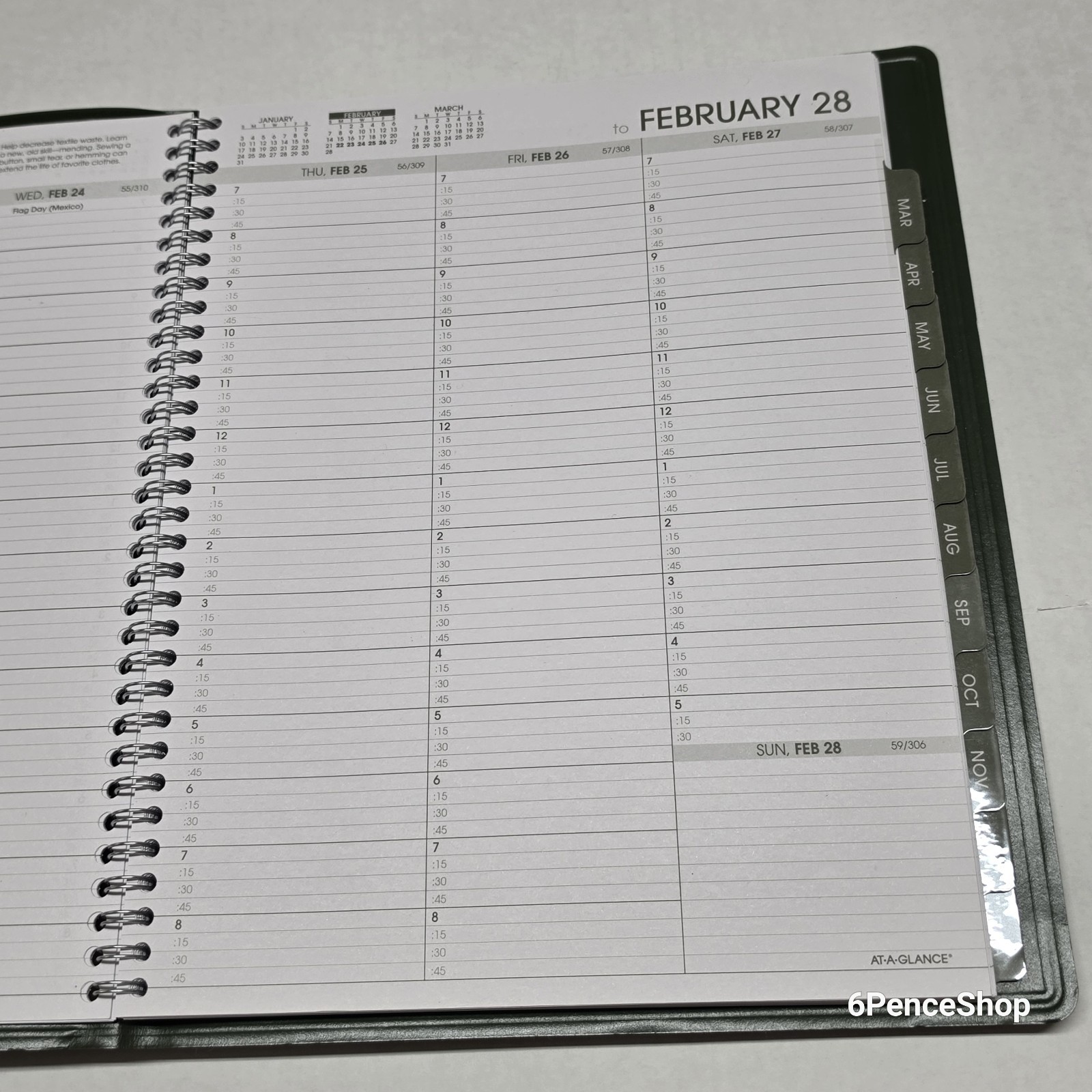 AT-A-GLANCE Recycled Weekly Monthly Appointment Books, 70950G6027 11 in. X 8-1/4